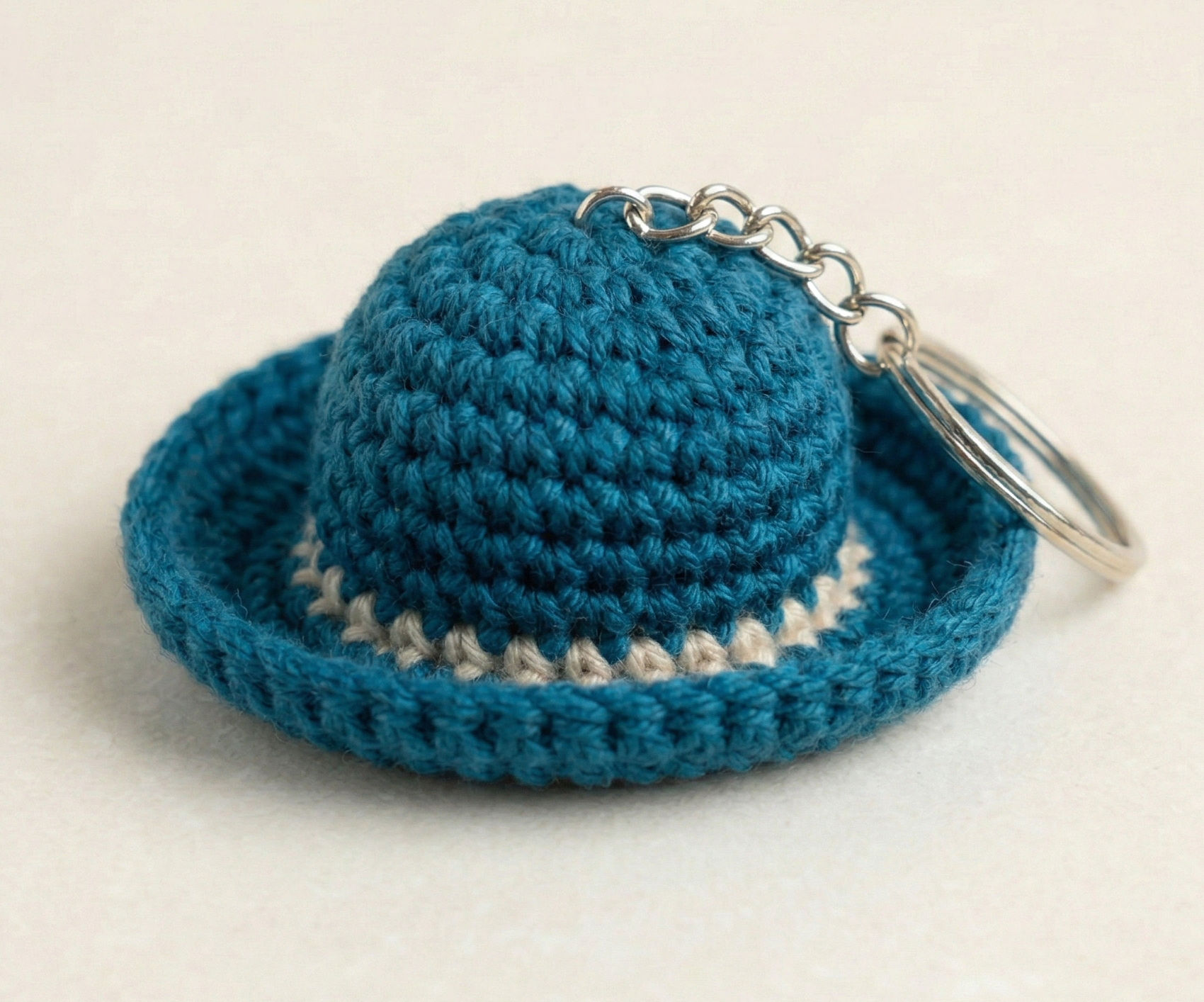 Bluebird Sunhat Keychain-1.png