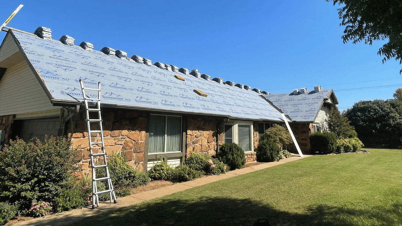 How to Know If Your Roof Needs Urgent Repair or Replacement