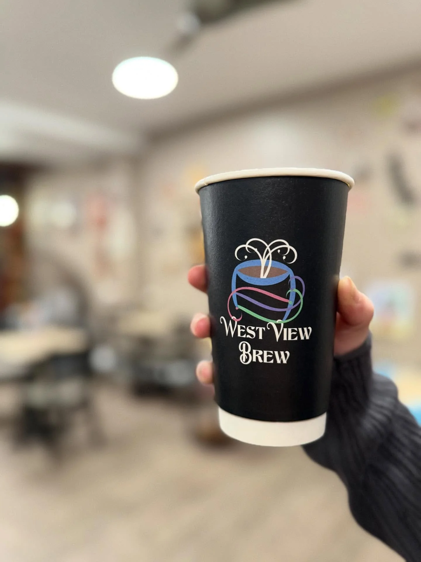 Today we will be honoring the Veterans that served our country. All Veterans will receive a free 16oz coffee. 🇺🇸

From your friends here at West View Brew, we thank you ❤️🤍💙