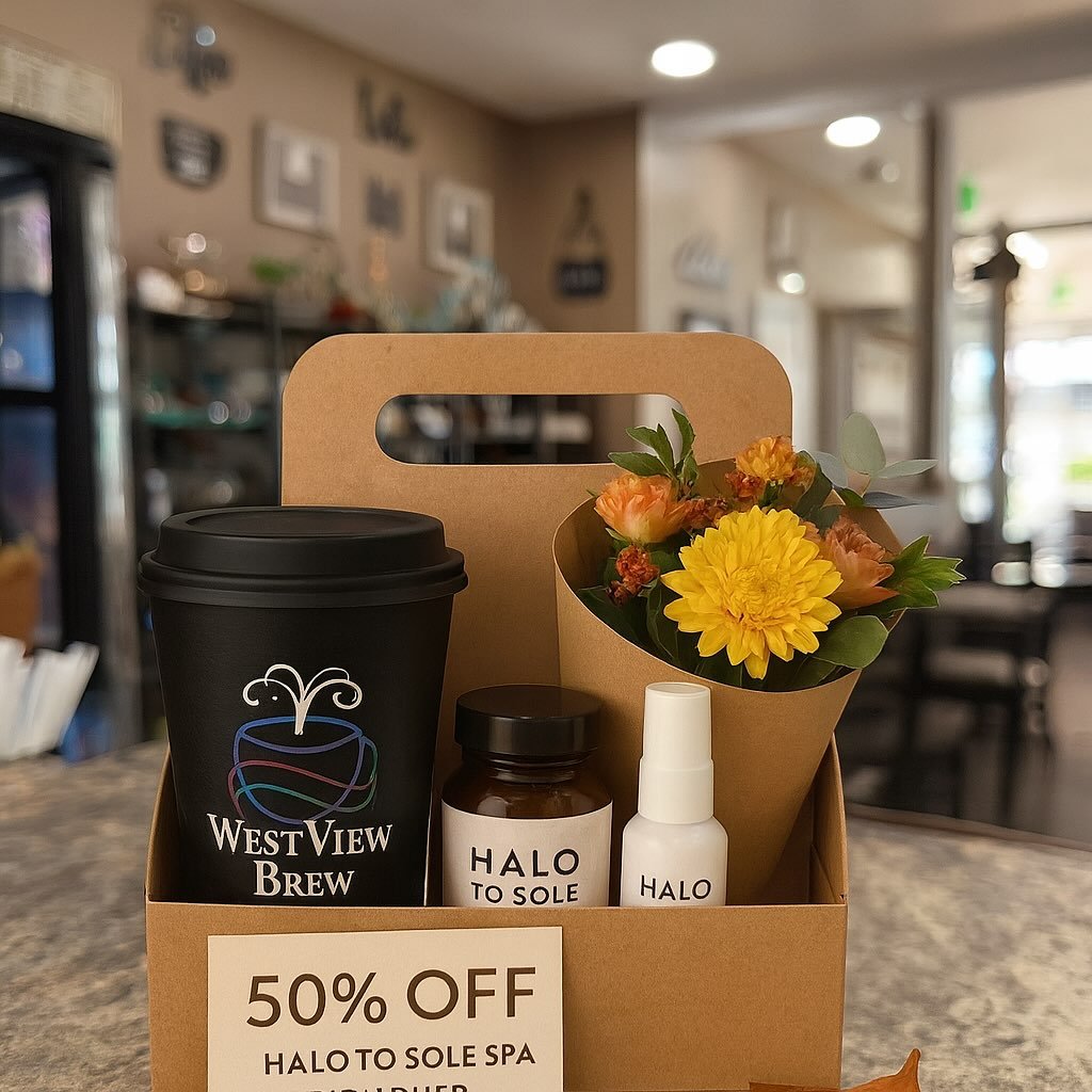 ✨ Gratitude &amp; Goodies Giveaway! ✨
The perfect little &ldquo;thank you&rdquo; gift for the host who does the most!
We teamed up with @halotosole_spa to bring a cozy box filled with fall inspired goodies. 🍂☕

What&rsquo;s Inside:
&bull; A West Vie