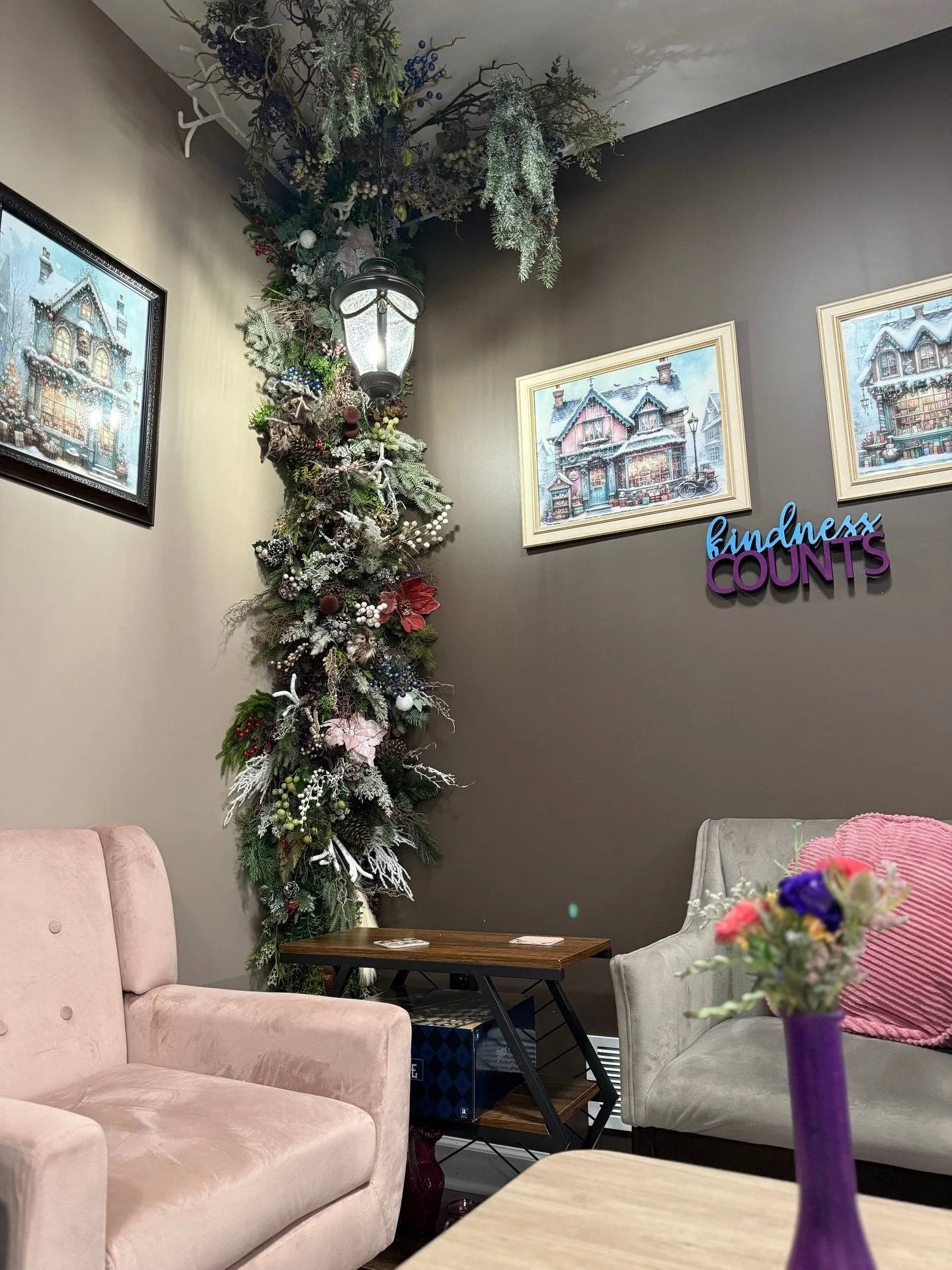 If you&rsquo;re looking for cozy, it&rsquo;s happening right here in West View 🫶

Grab a warm drink and stay awhile.