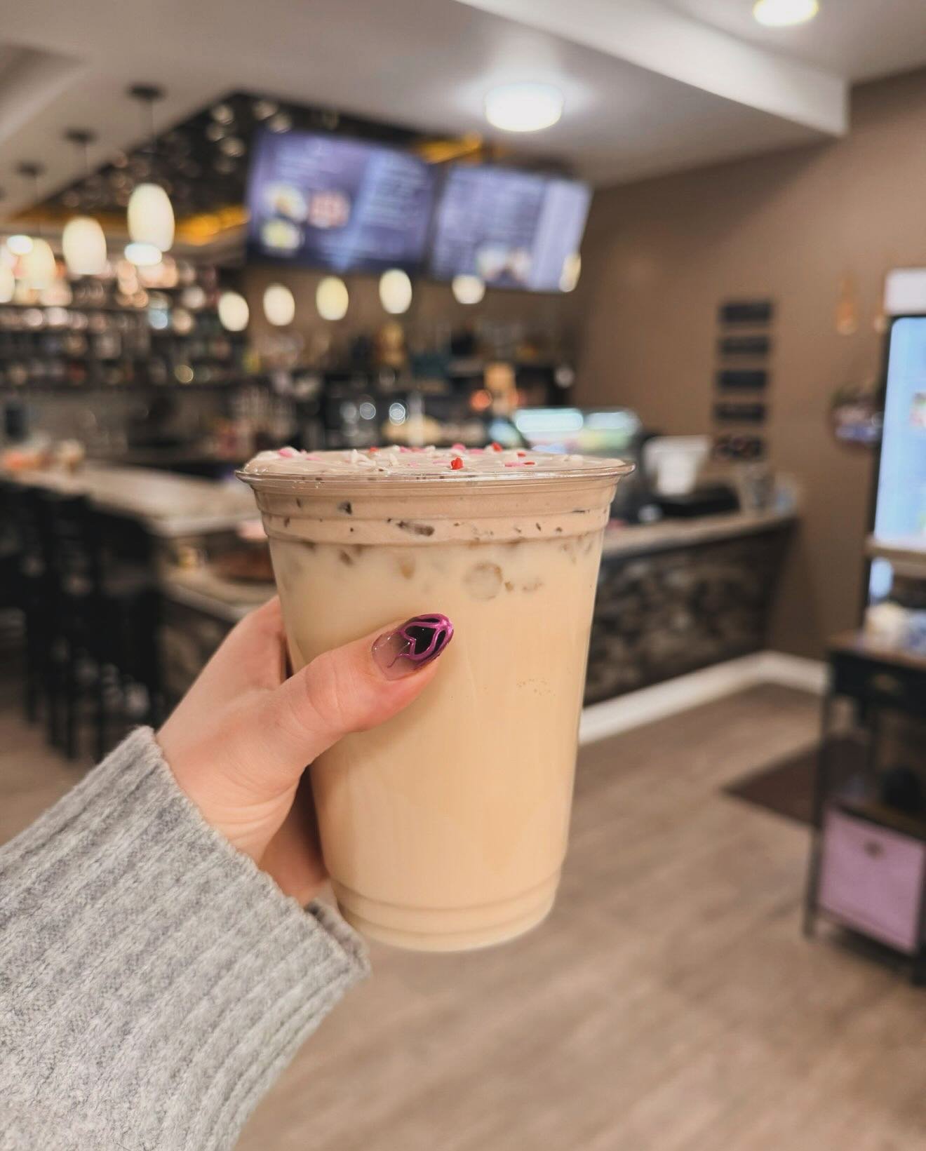 ✨ This Week&rsquo;s Features &mdash; Starting Tomorrow! ✨ 

Sugar, Spice, and Everything nice Chai- spiced chai, horchata, chocolate cold foam

MADly in love latte- white chocolate cherry latte with whipped cream 

Chocolate Covered Strawberry Cold B