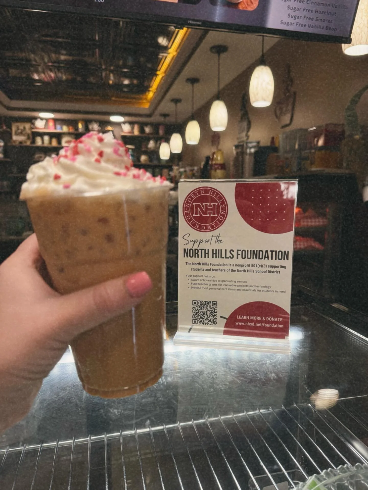 It&rsquo;s Foundation Friday! Stop in and grab a MADly in love latte and 20% of the sale will go to the North Hills Foundation! 

We ❤️ North Hills! Happy Friday!