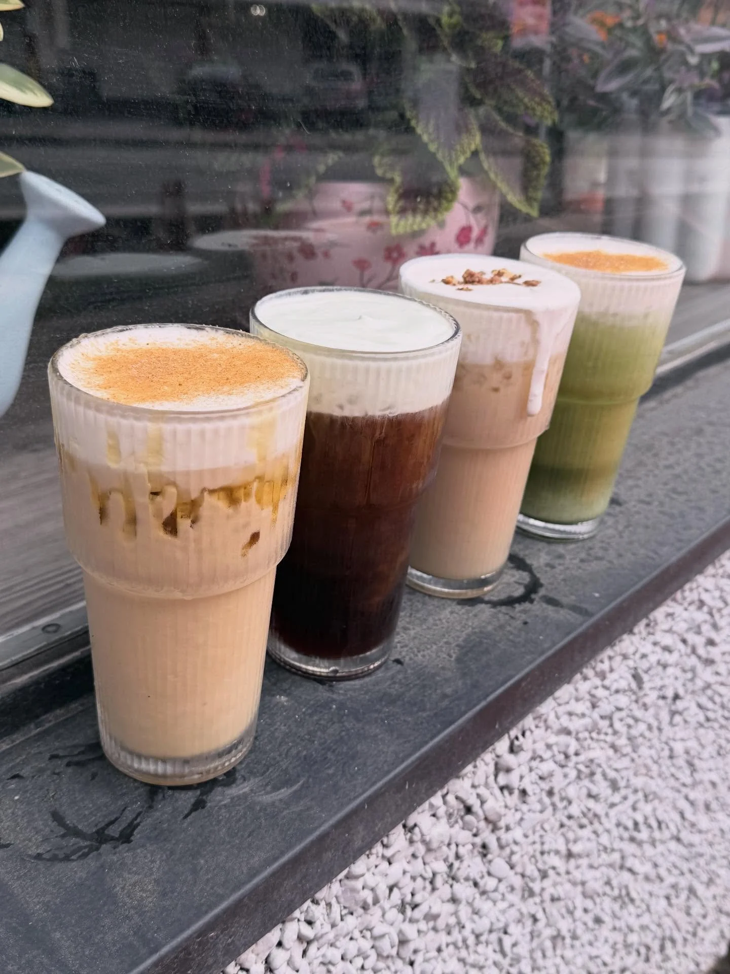savory girl summer&hellip; that sounds good, right? if fall and summer had a weird little situationship, we think it would taste like this.

✨AVAILABLE NOW✨

Salted Honey Latte
with brown sugar cinnamon cold foam 

Pistachio Cream Cold Brew 
Cold bre