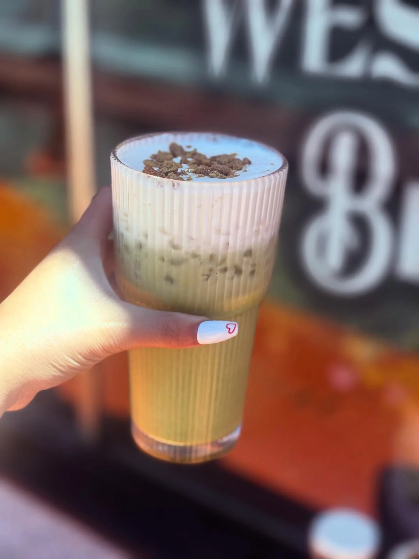 We put fruit in everything and somehow it worked. 

✨AVAILABLE NOW✨

Blueberry Cheesecake Matcha
matcha with sweet blueberry and creamy cheesecake flavors, topped with vanilla cold foam and a graham cracker crumble.

Banana Bread Chai
chai with banan