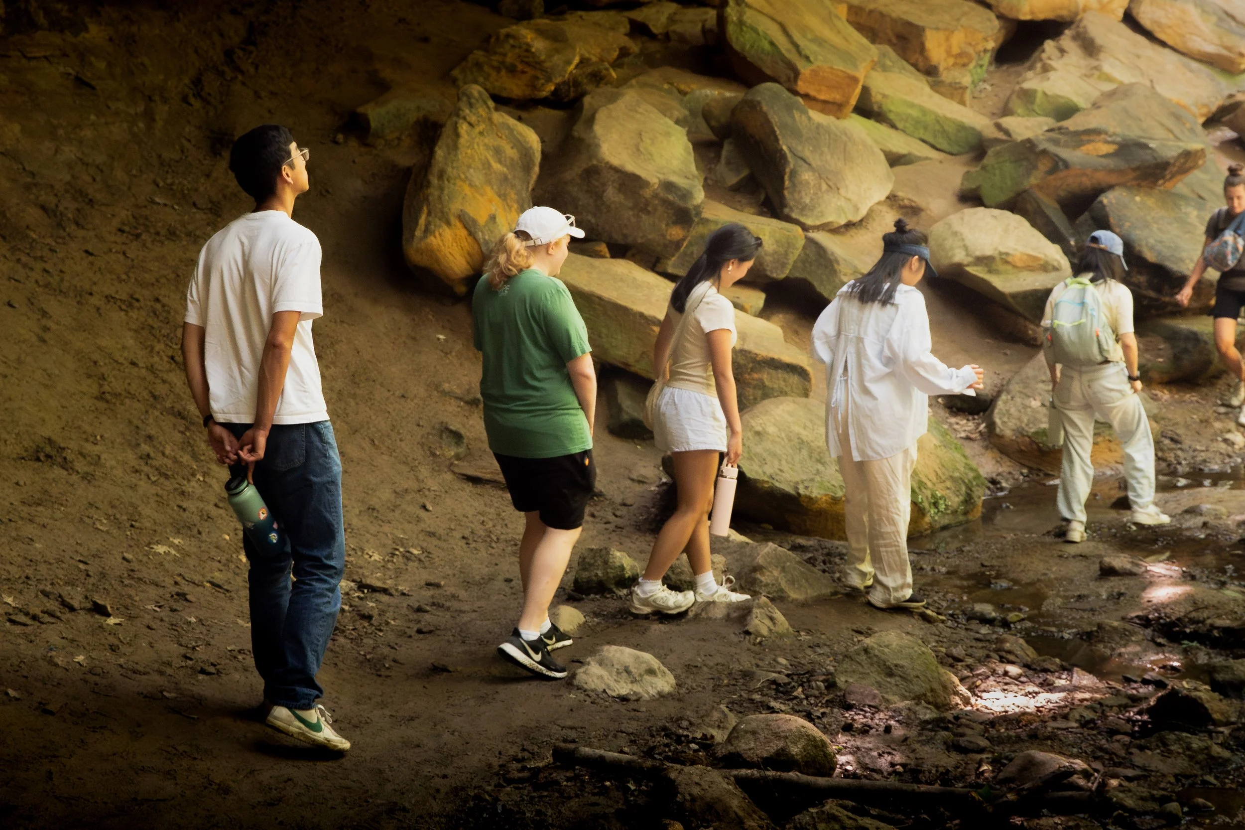 A nature hike with Journey College Christian Fellowship for UIUC students.