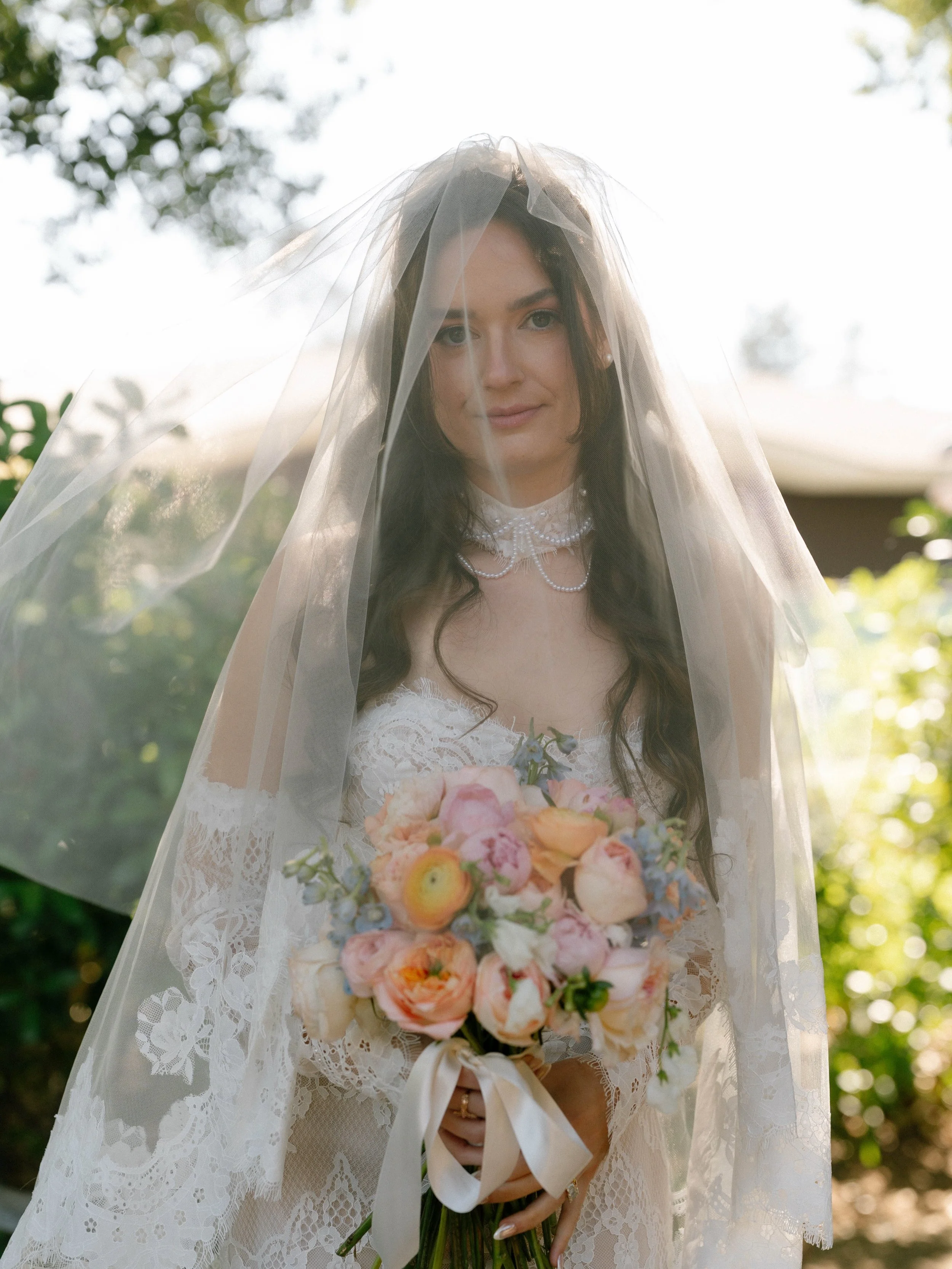 There&rsquo;s something so unforgettable about a bride on her wedding day ✨

.
.

MUA | Makeup Artist | Soft Glam | Bridal Makeup | Bridal Glam | Wedding | Inspo | Wedding Makeup | Hair Stylist | Arizona | AZ | Scottsdale | Sedona | Phoenix | Flagsta