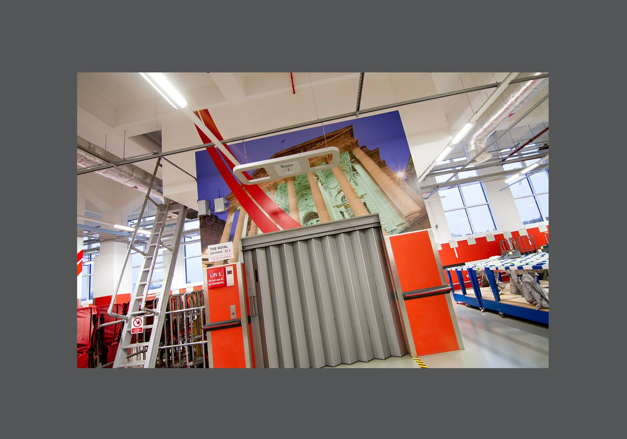 Royal Mail_Sorting Floor 05.jpg