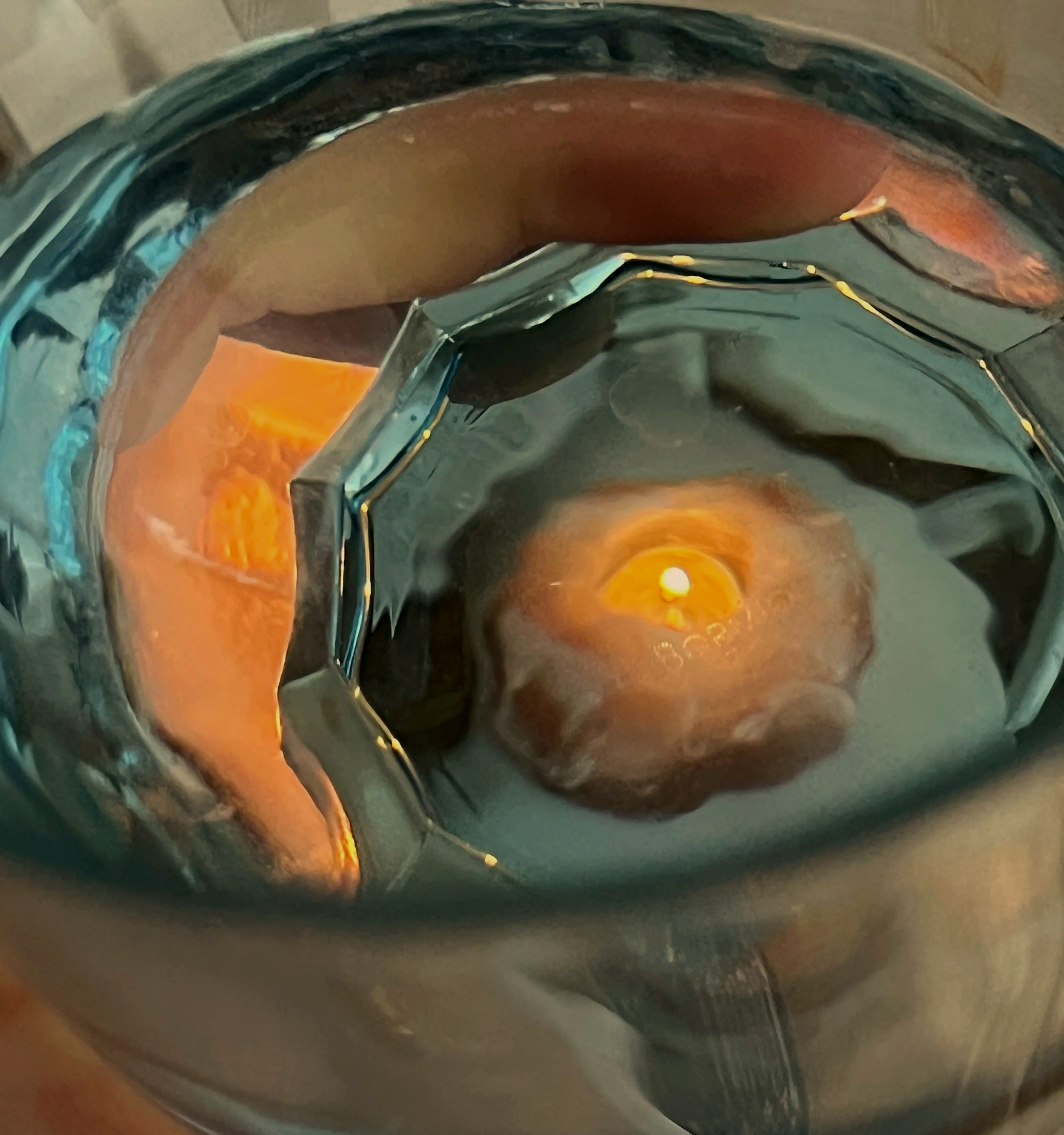 Pilna ķermeņa Hiro Masāža