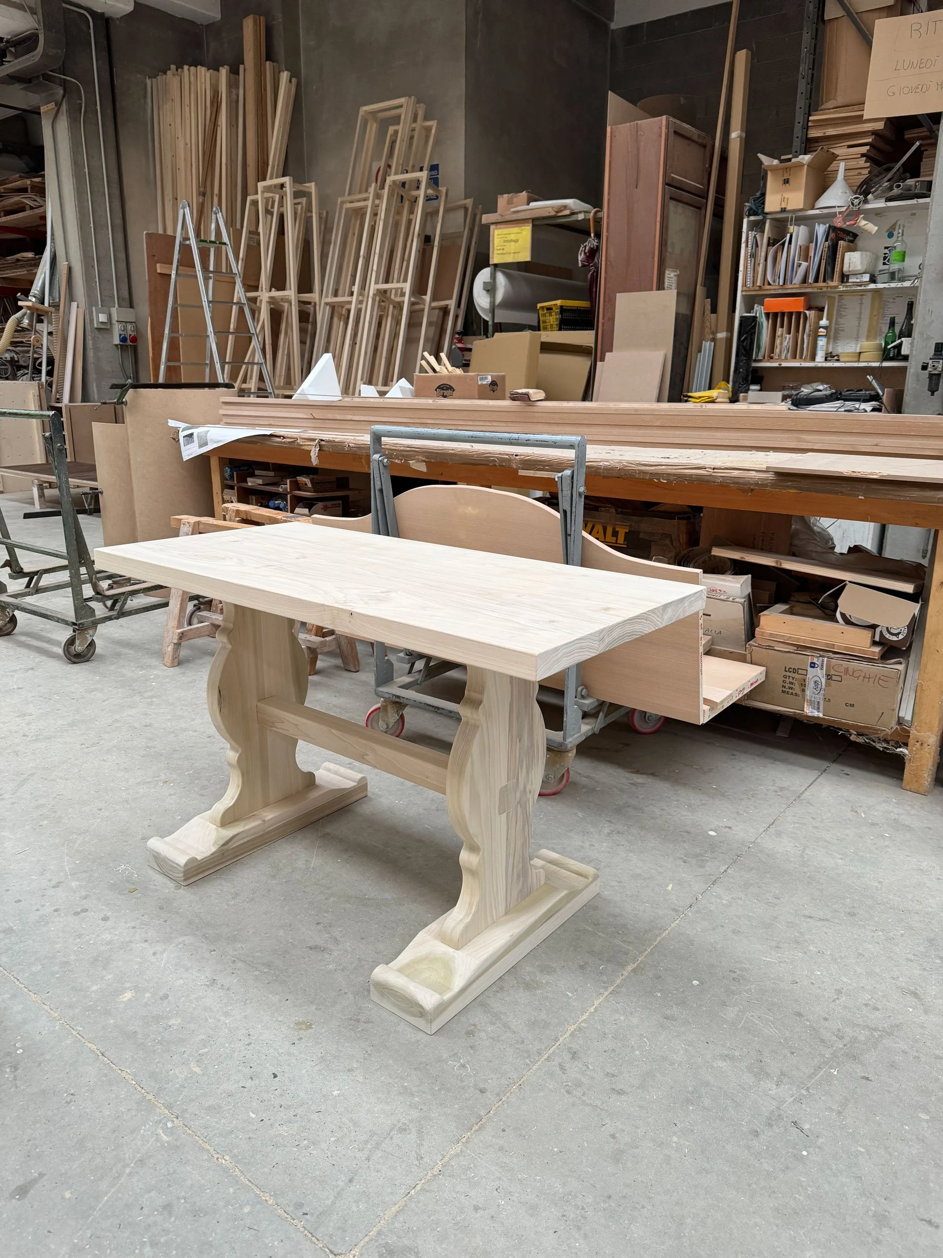 Daniela_Fischli_architect_interiors_craftsmanship_table.jpg