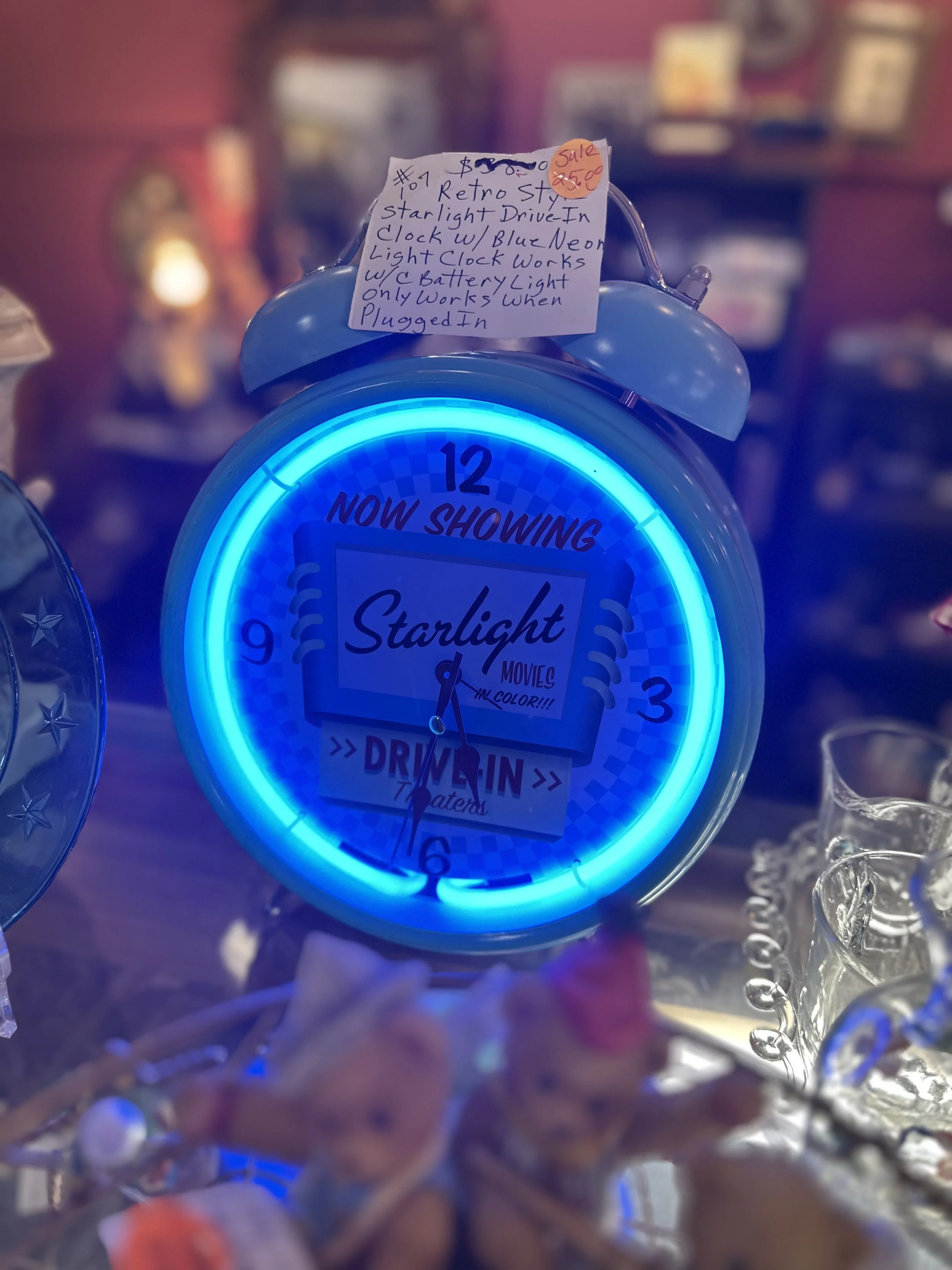 Prindi's Antiques& Collectibles - IMG_2024.jpeg