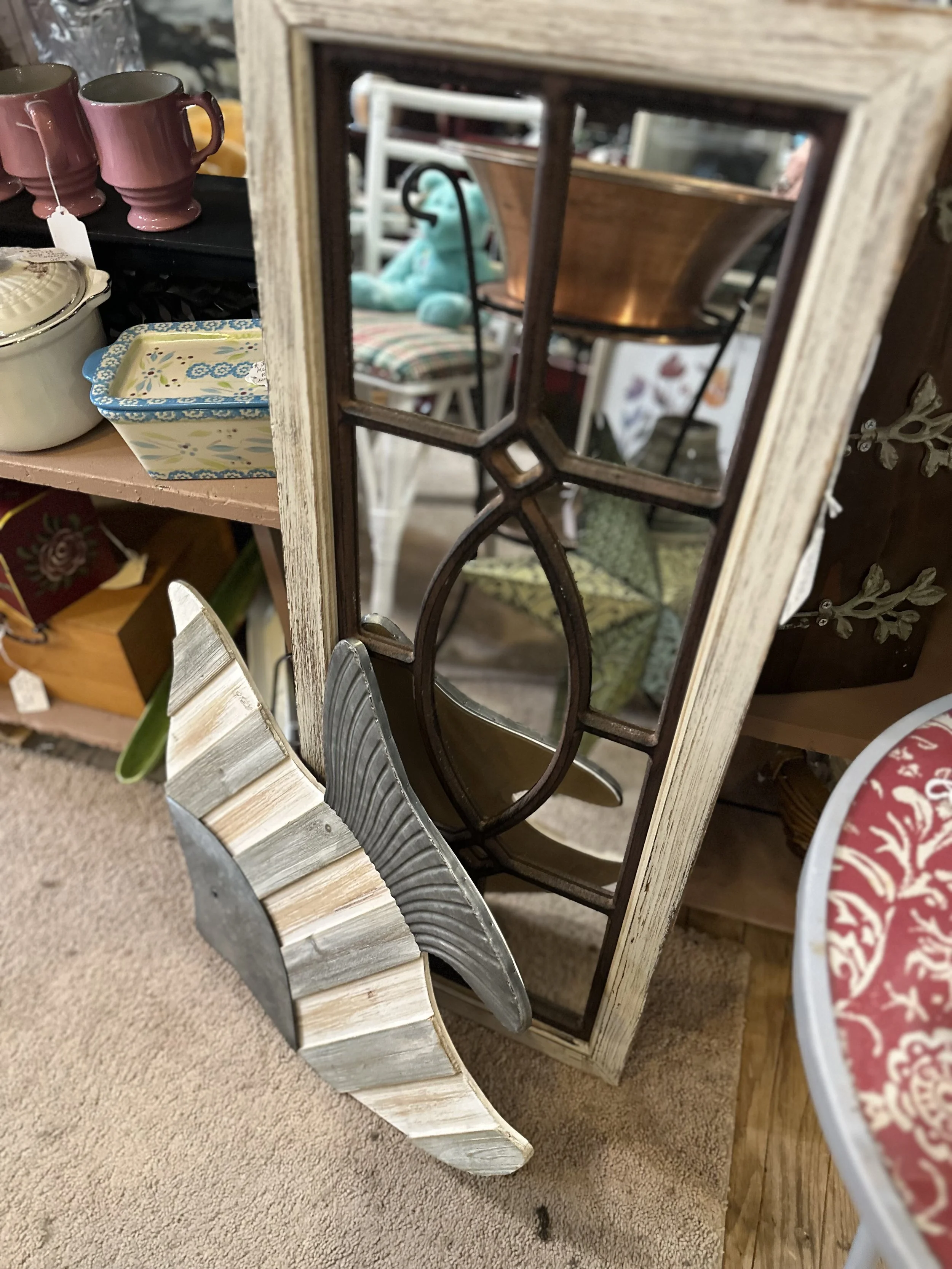 Prindi's Antiques& Collectibles - IMG_2039.jpeg