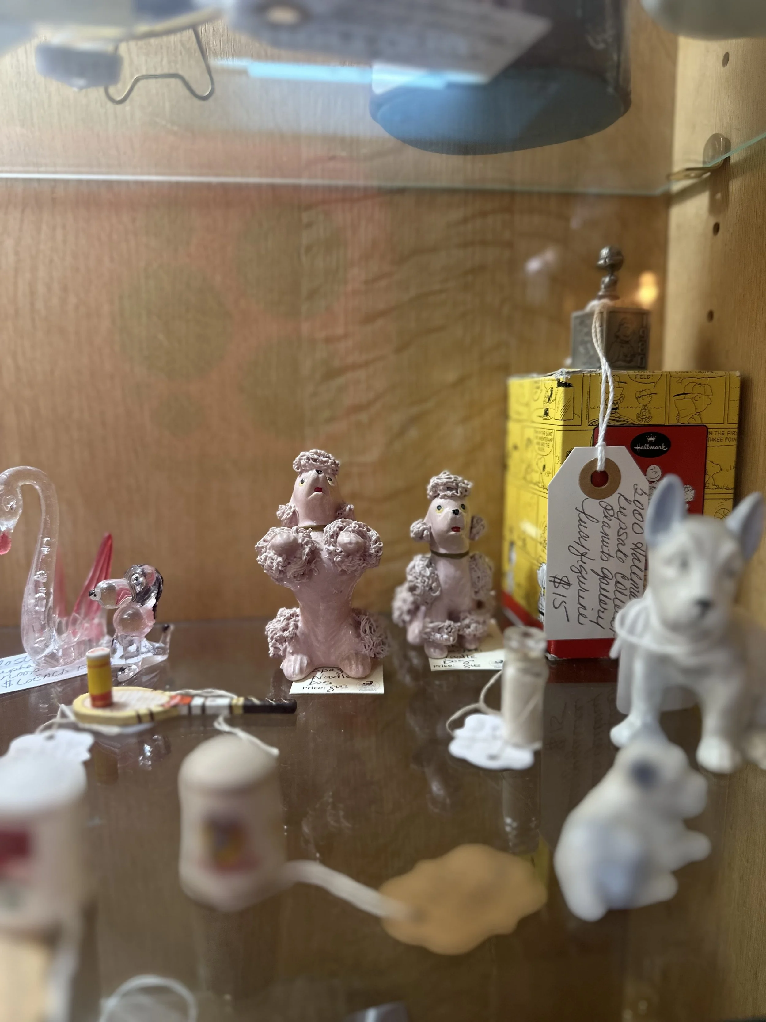 Prindi's Antiques& Collectibles - IMG_2062.jpeg