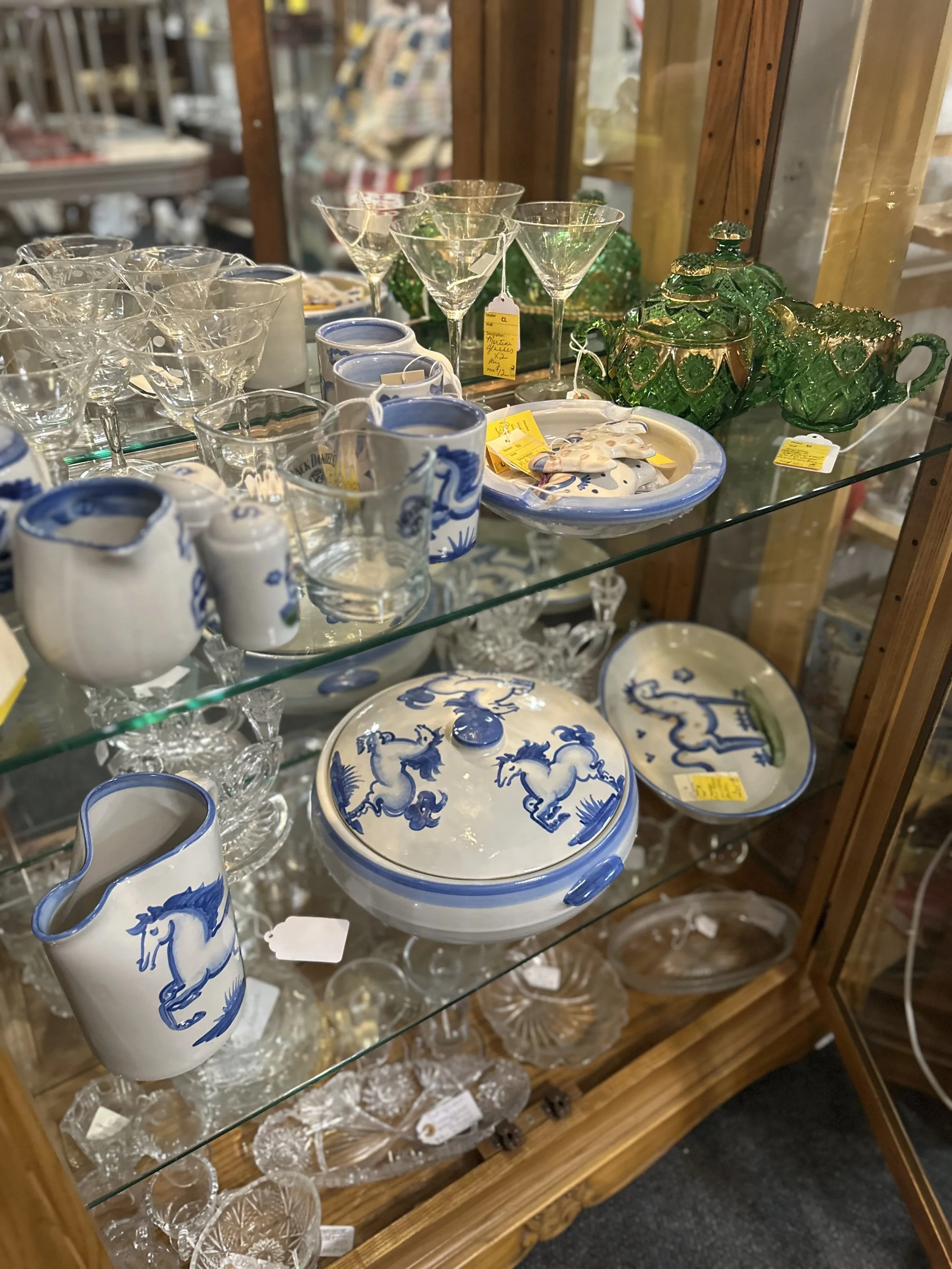 Prindi's Antiques& Collectibles - IMG_2049.jpeg