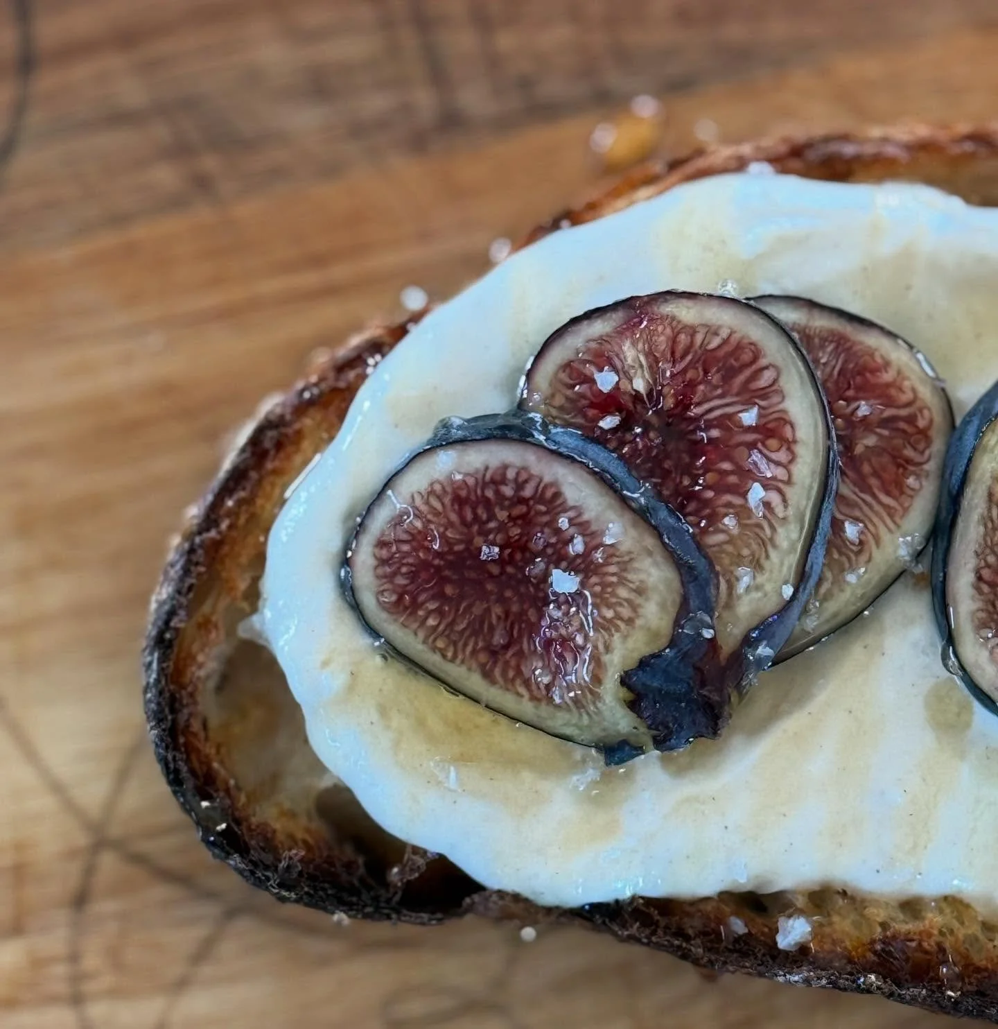 baxters-artisan-sourdough-slice-with-fig.jpg