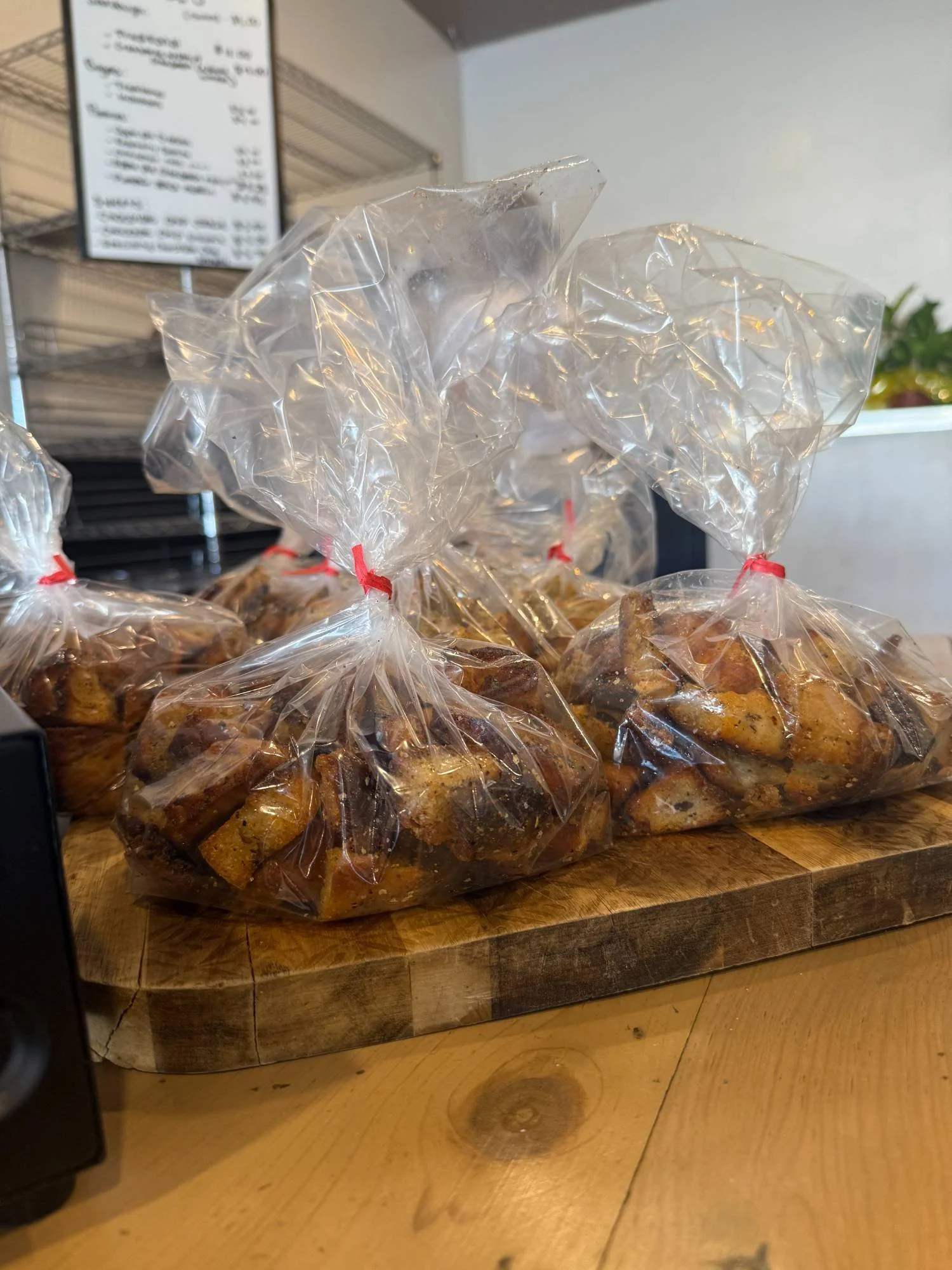baxters-bakery-bagged-sourdough-bread-pieces.jpg