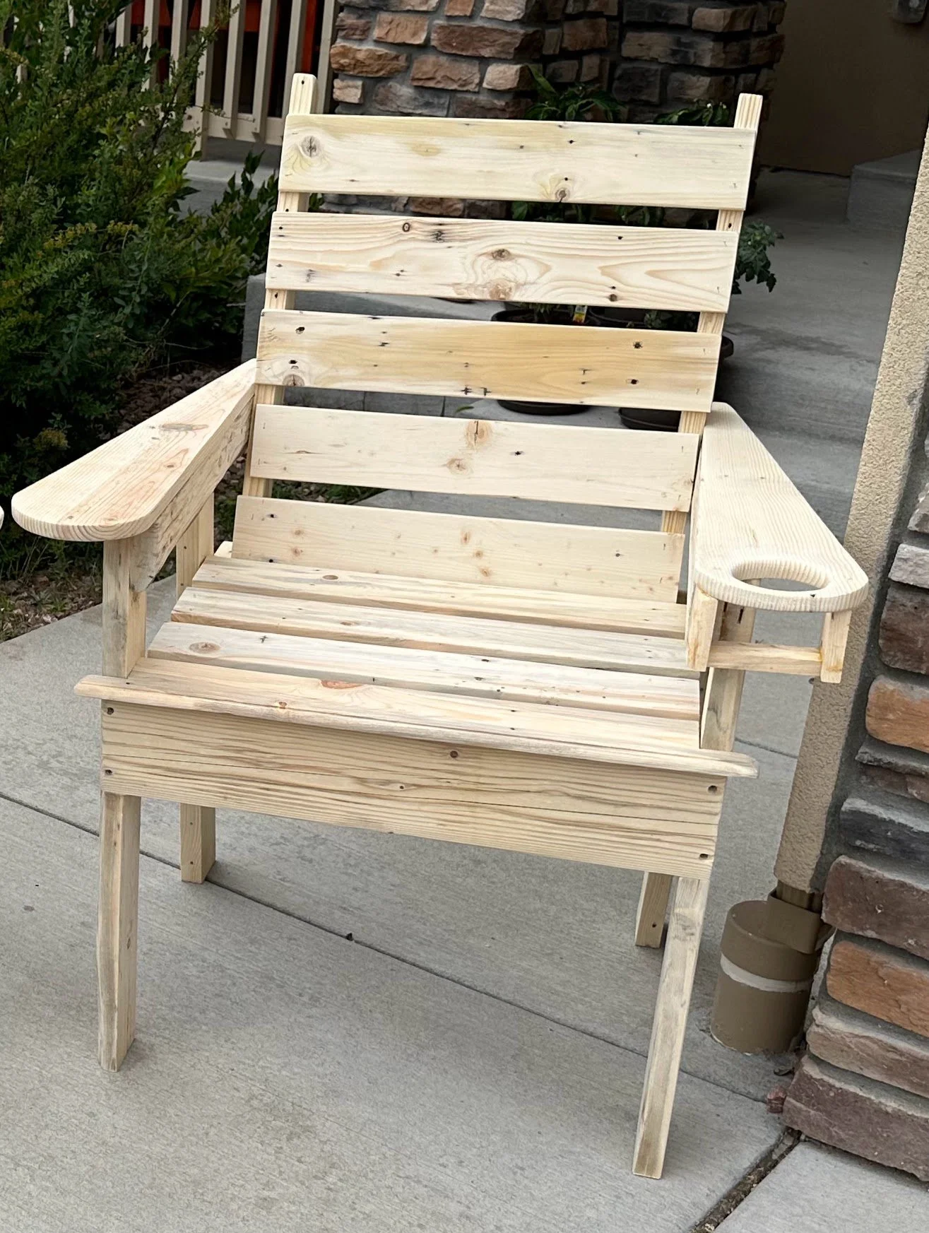 Out door chillin Chair with Cup holders
