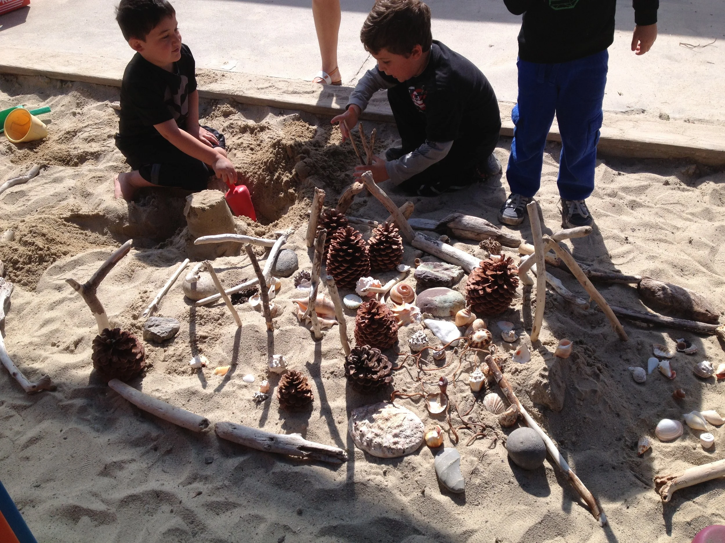 OUTDOOR EXPLORATION: We encourage curiosity and scientific thinking as children notice the natural world around them. Opportunities arise for imaginative play, cooperative games, and active movement. Children learn to appreciate nature, take healthy 