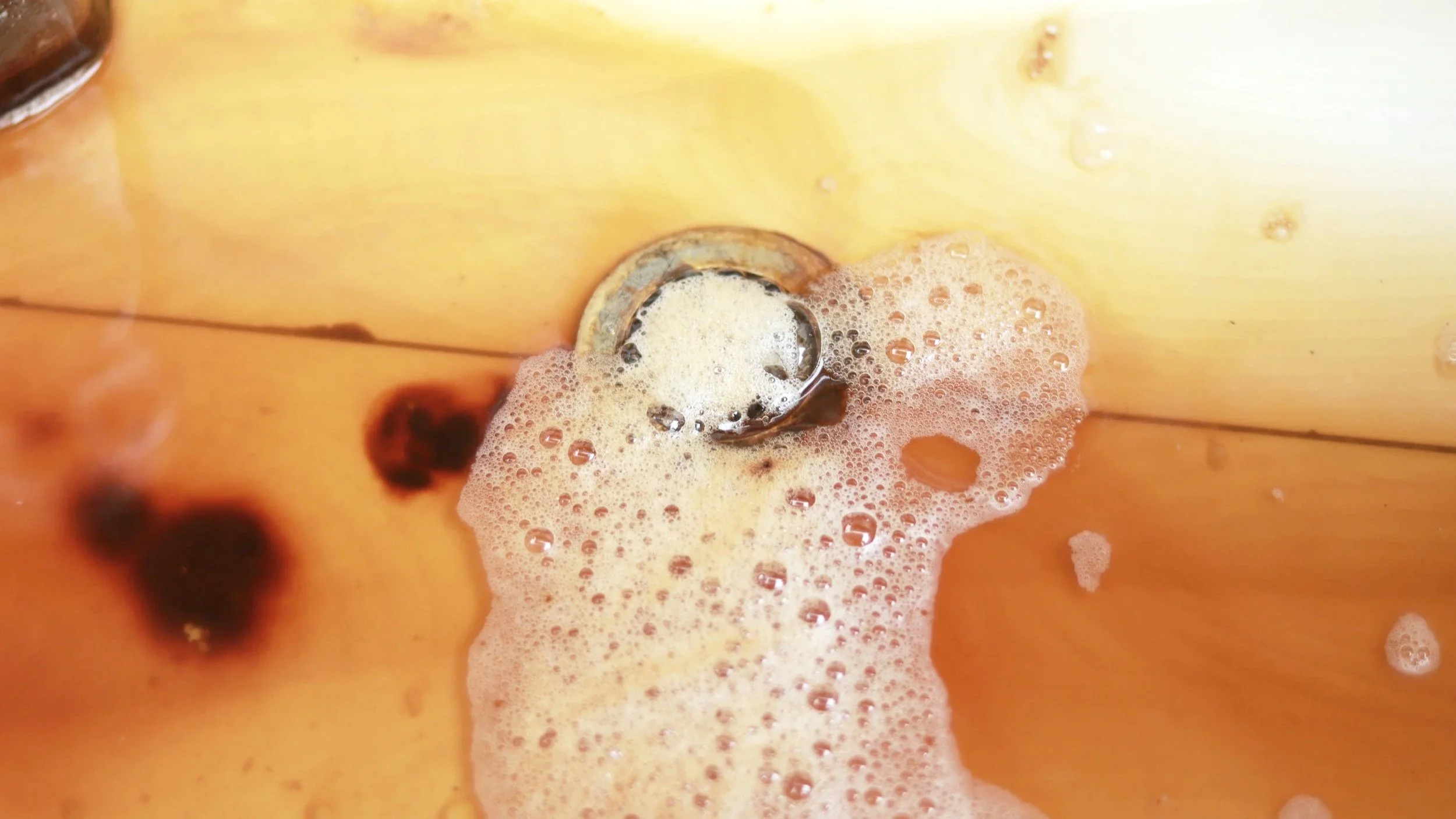WHY IS MY WELL WATER SUDDENLY STAINING EVERYTHING ORANGE?