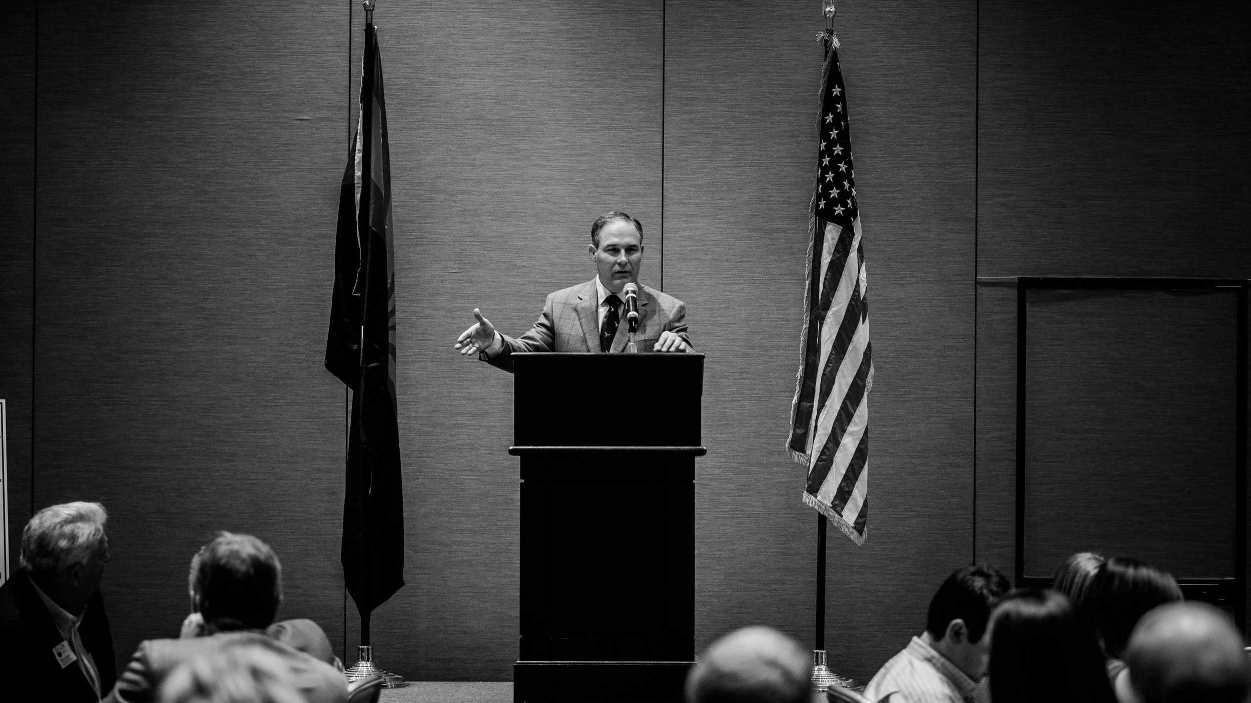 216-1034-0823-1254-_DCP1533-121111-Doug Coulter.jpg