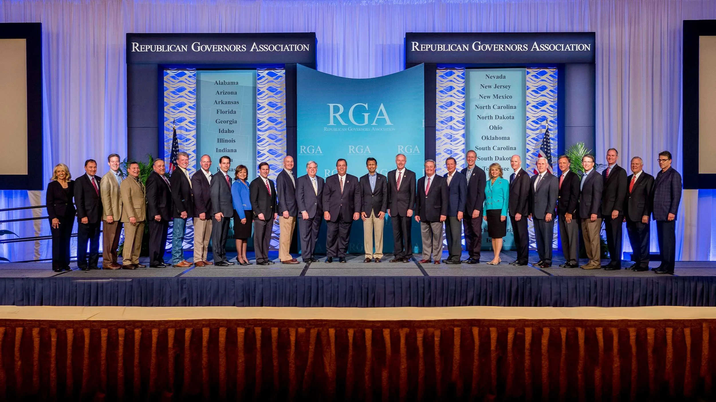 551-6516-1283-1776-141119-DouglasCoulter-141119-Doug Coulter-2.jpg