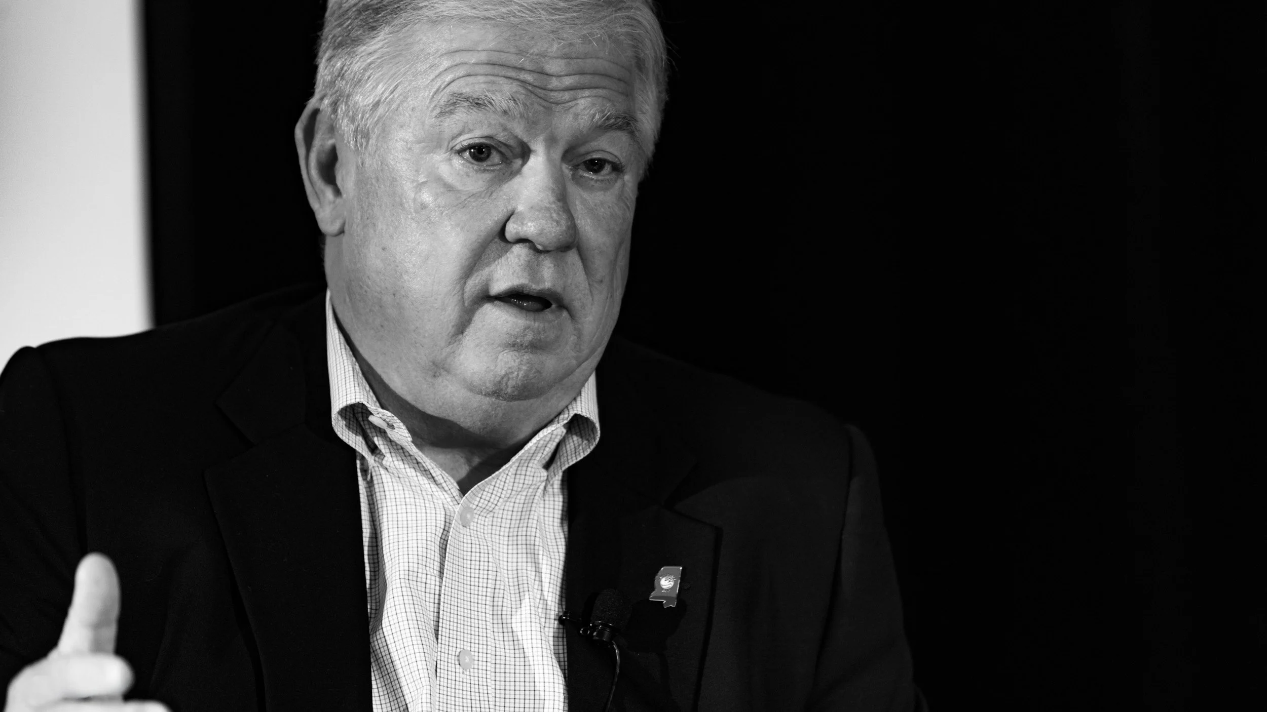 1054-7162-0607-1021-_DCP0251-110922-Doug Coulter.jpg