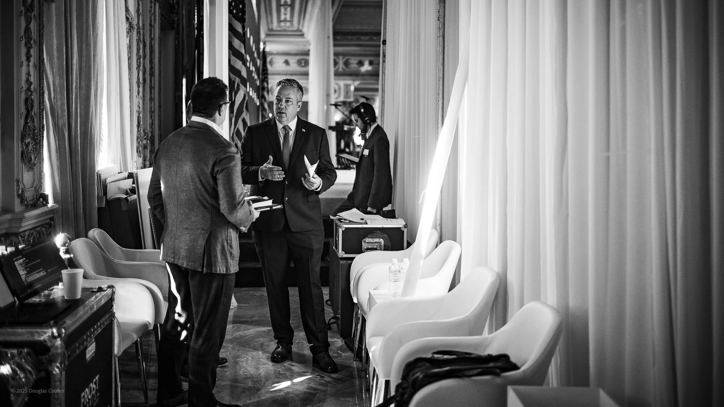 0165-M10M0210-251121- ©2025 Doug Coulter.jpg