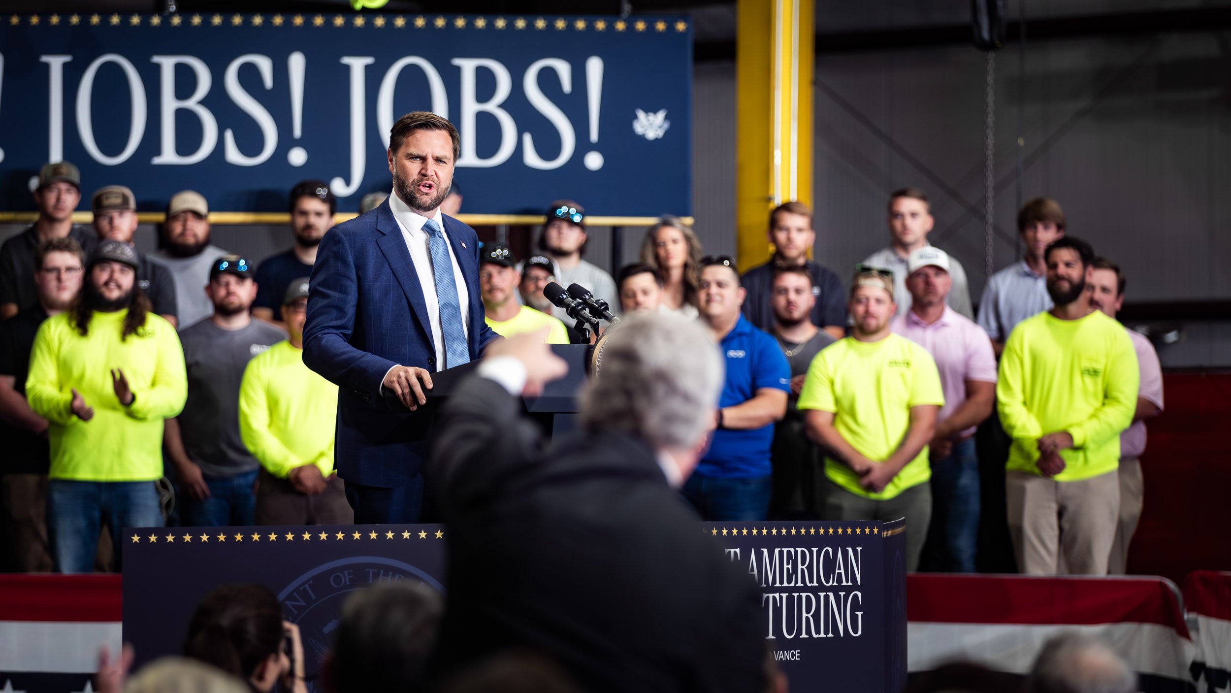 415-1999-6976-_07I8106-250821-Doug Coulter.jpg