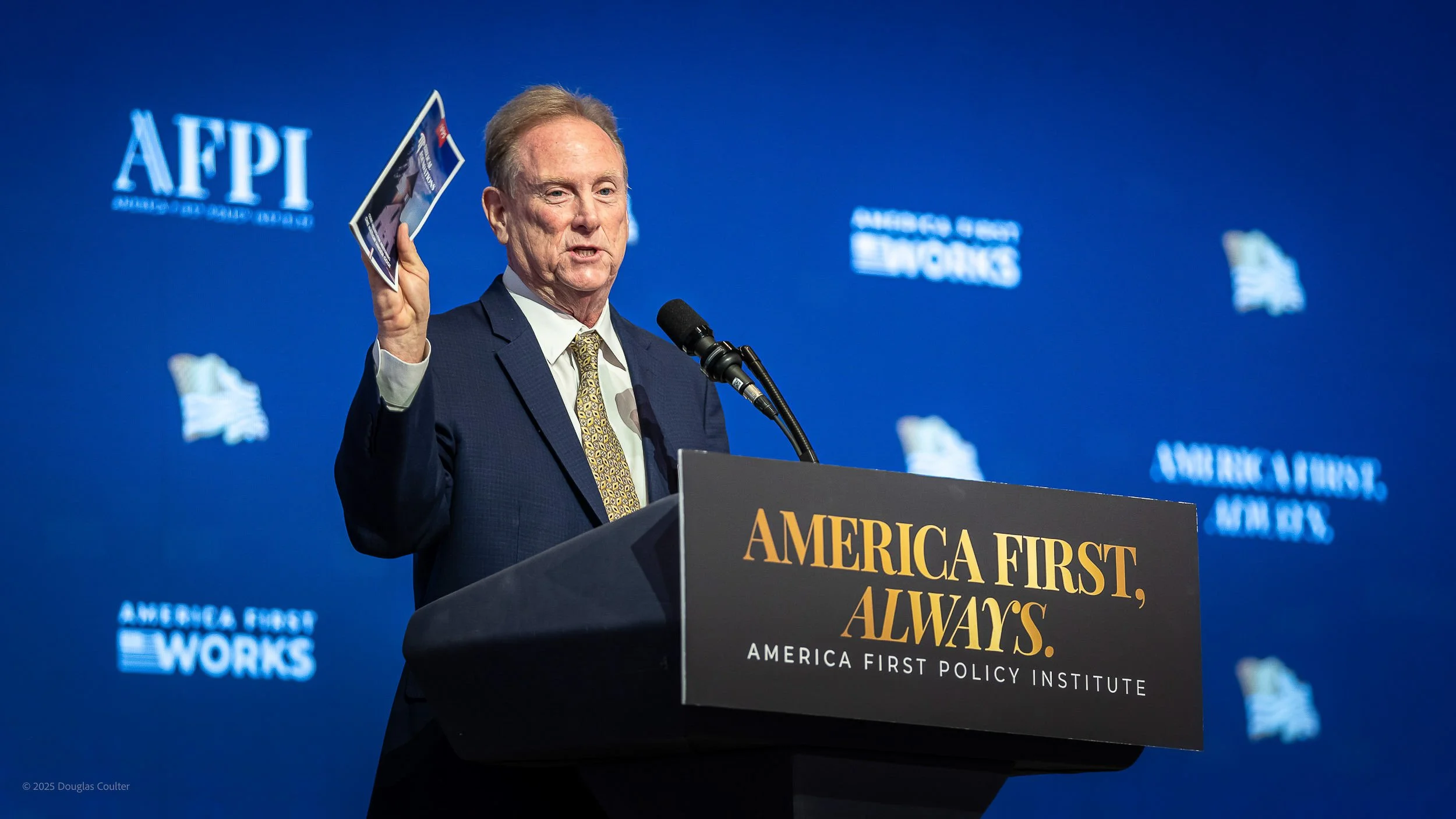 0160-_07I5559-251121- ©2025 Doug Coulter.jpg