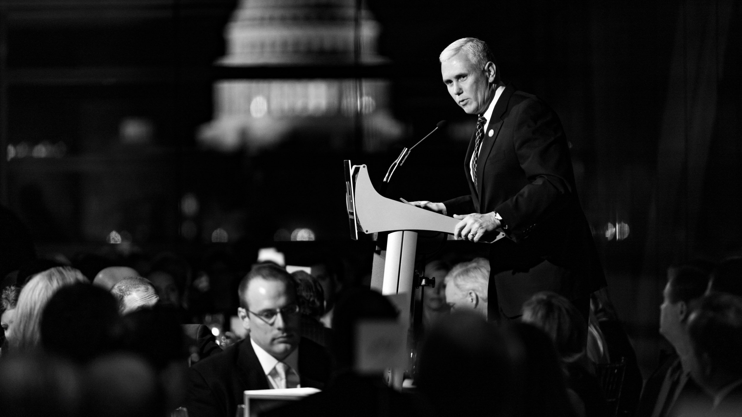 901-2843-0410-822-_DCP6714-110226-Doug Coulter.jpg