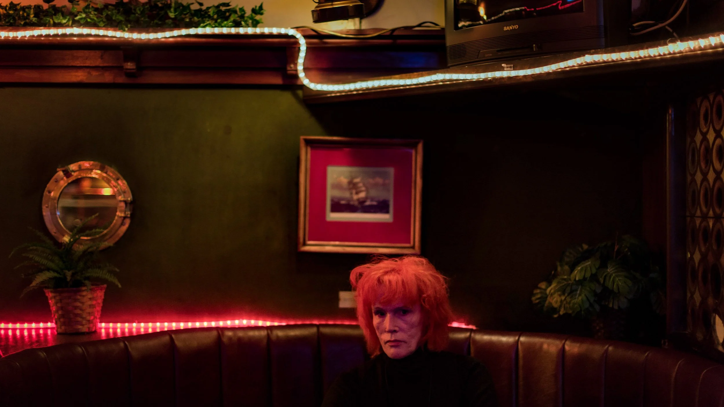 218-6873-0550-997-R.A.W.-117-110514-Doug Coulter-2.jpg