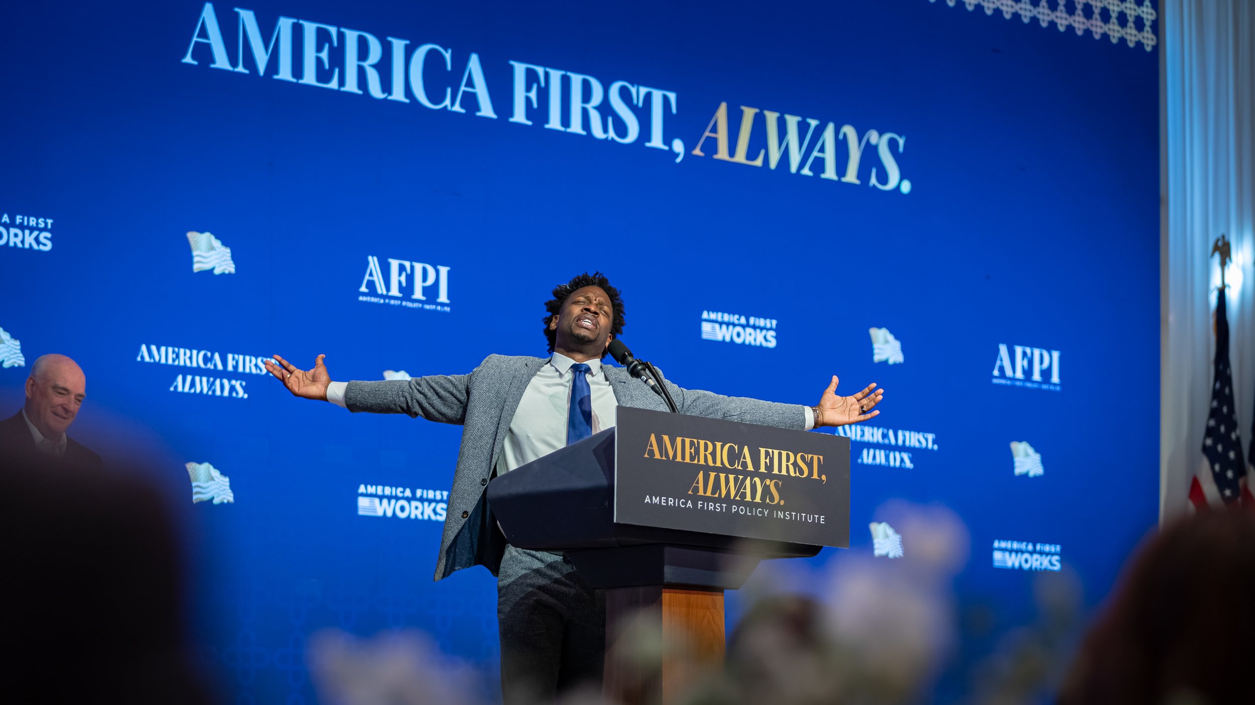 0355-_07I5848-251121- ©2025 Doug Coulter.jpg