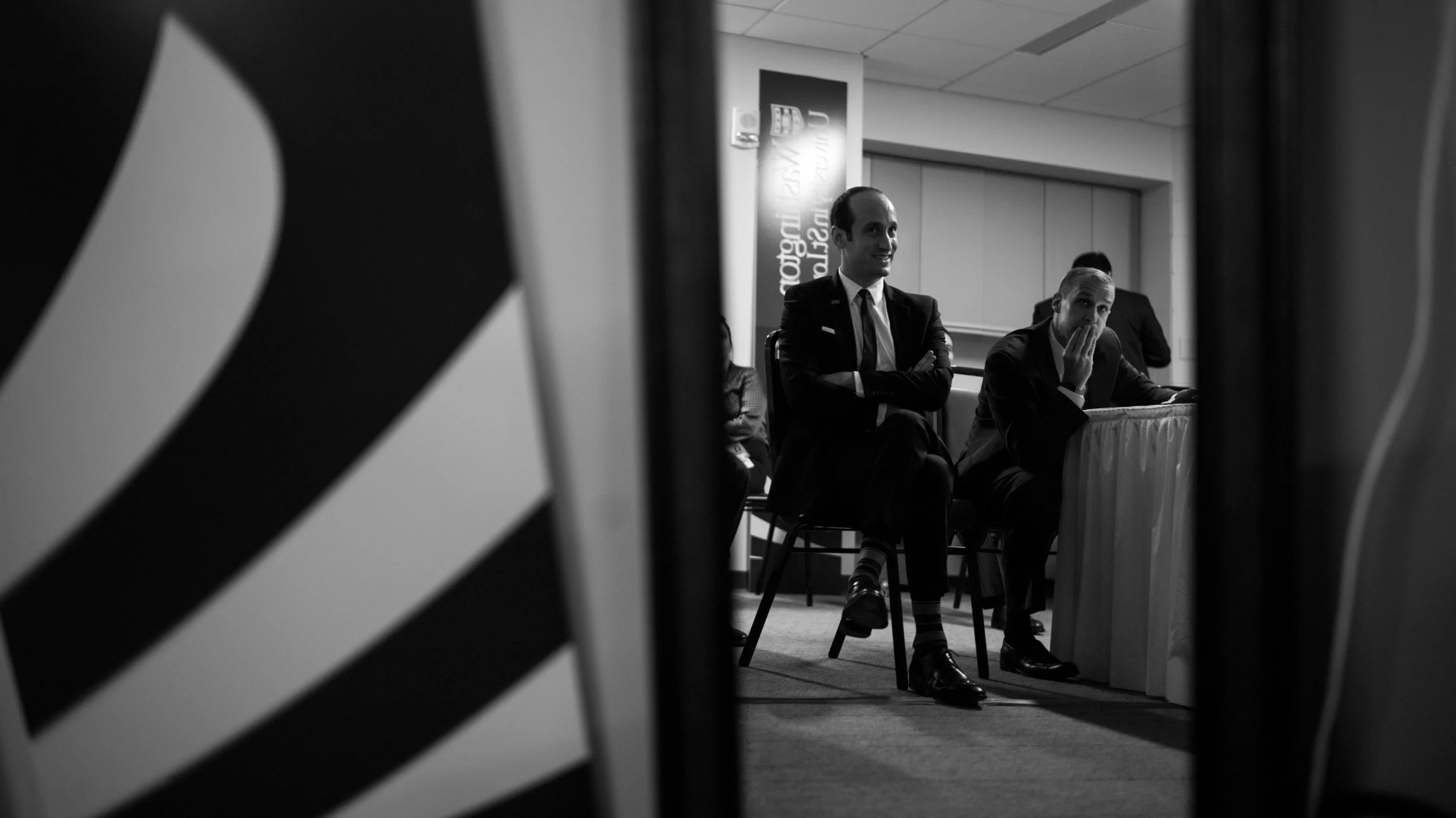 846-2122-2132-3104-PresDebate#2-307-161009-Doug Coulter.jpg