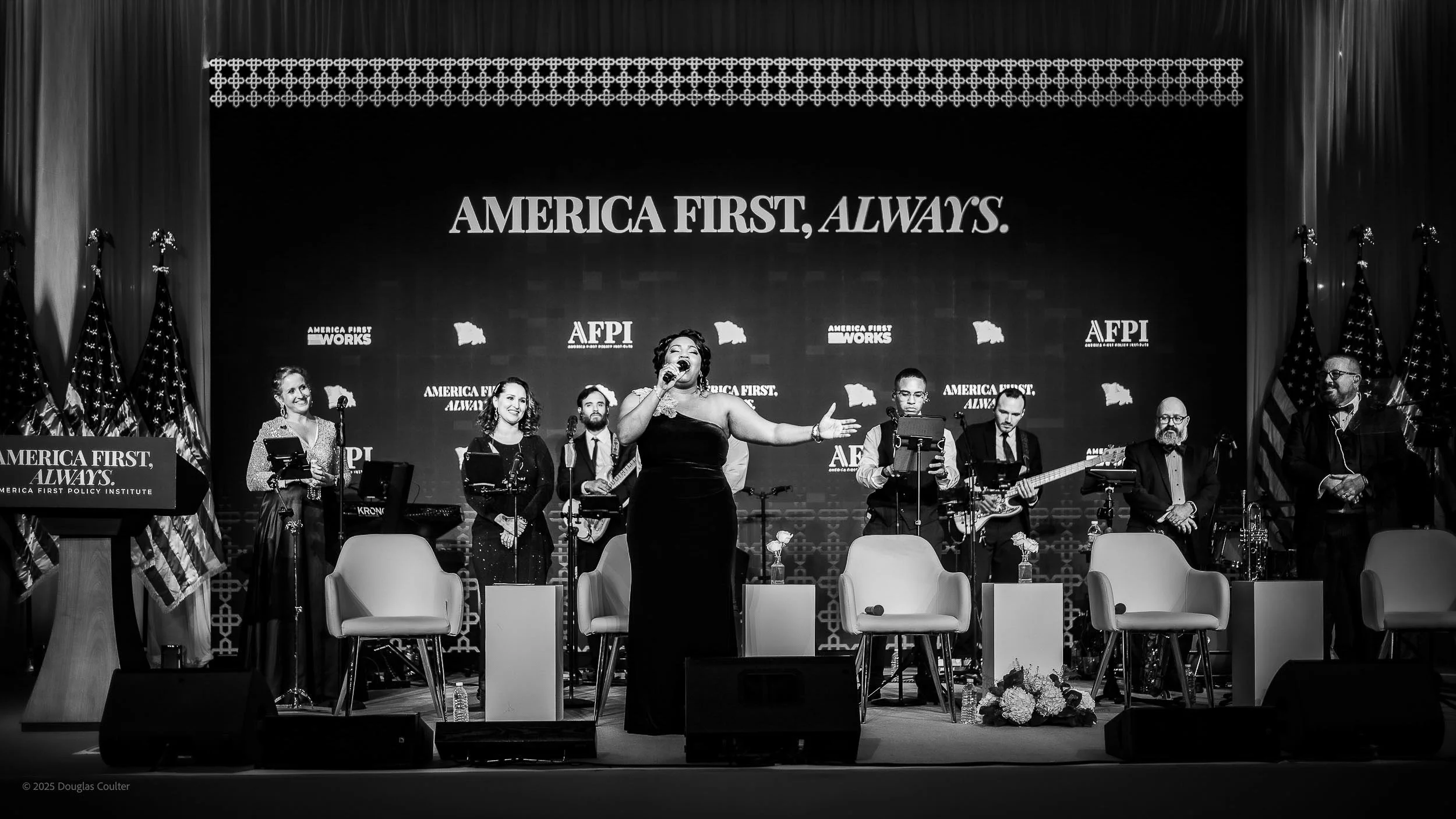 0263-M10M9933-251121- ©2025 Doug Coulter.jpg