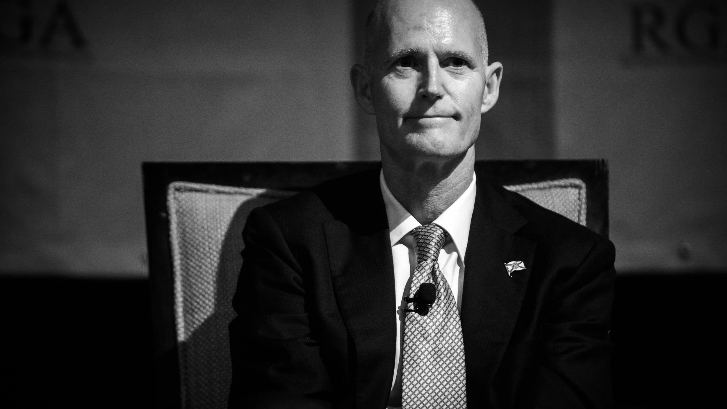 819-6012-0811-1242-_DCP9180-120925-Doug Coulter-2.jpg