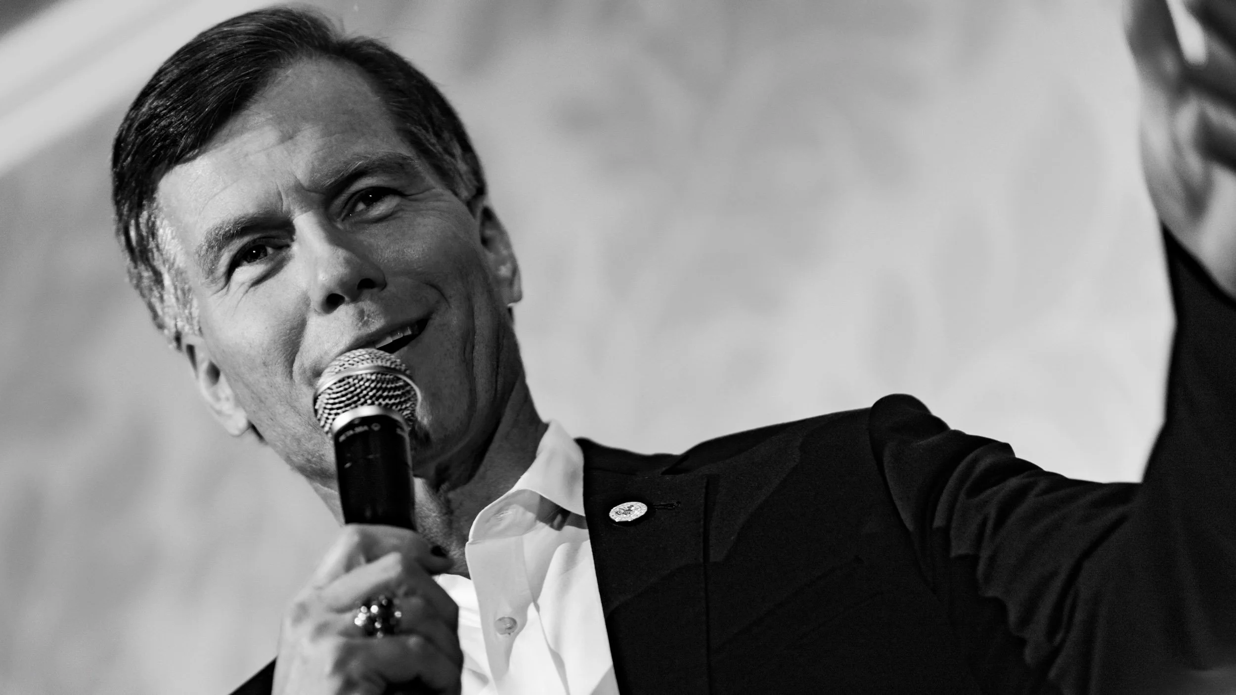 10-0710-0639-1060-_DCP0261-111128-Doug Coulter.jpg