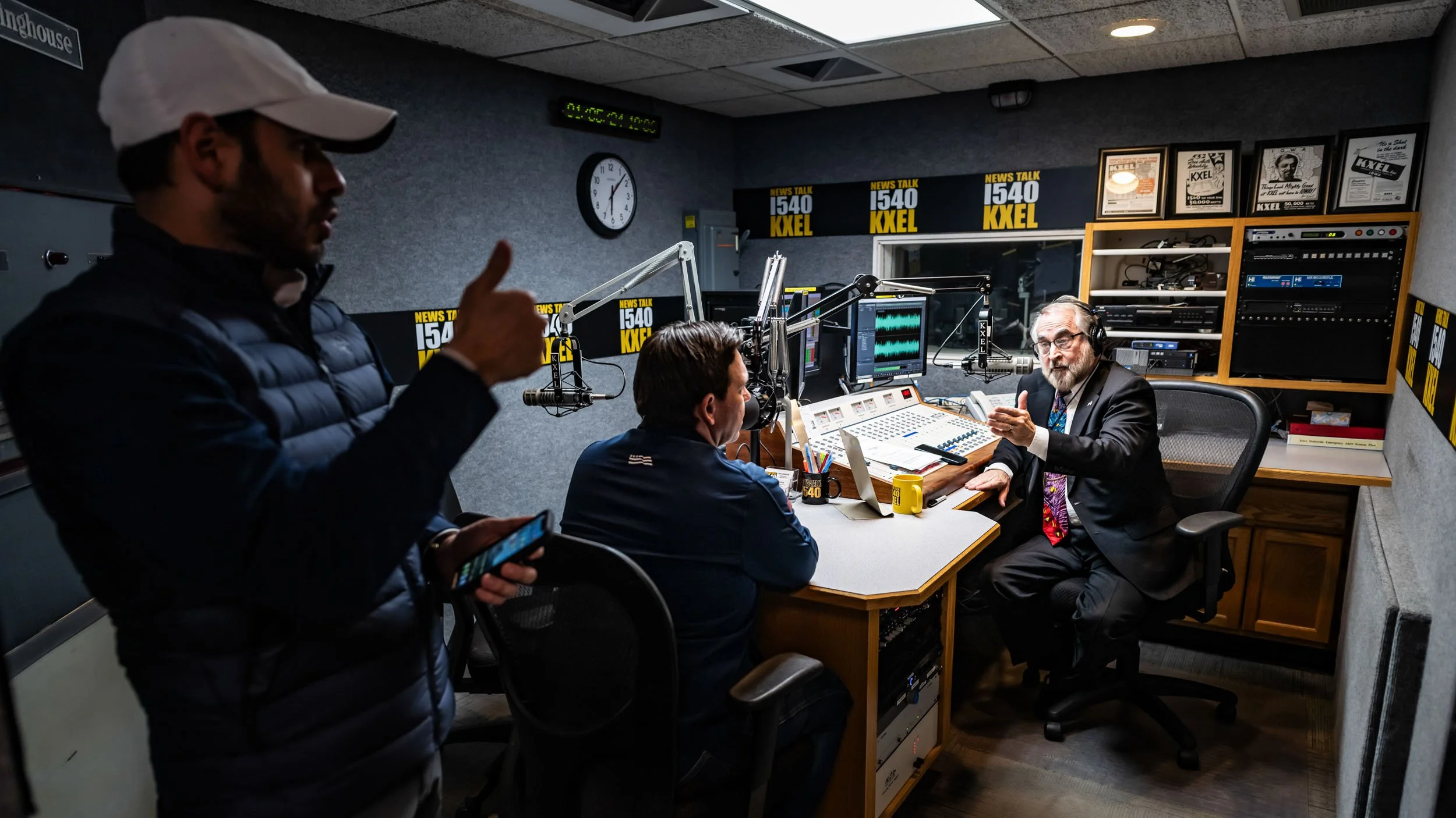 036-404-015-6733-6260-S1940602-240105-Doug Coulter.jpg