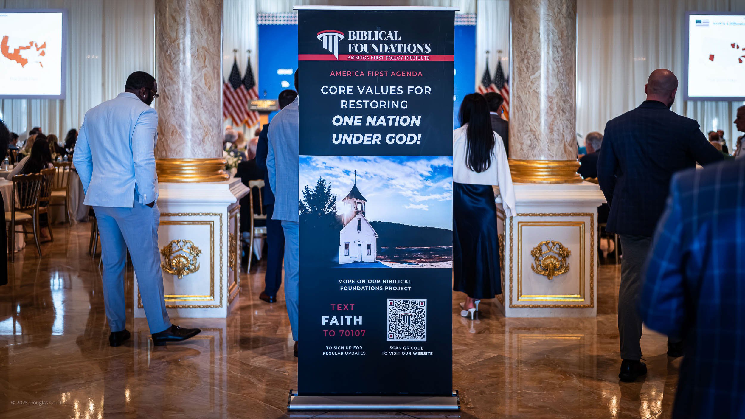 0176-S3190631-251121- ©2025 Doug Coulter.jpg