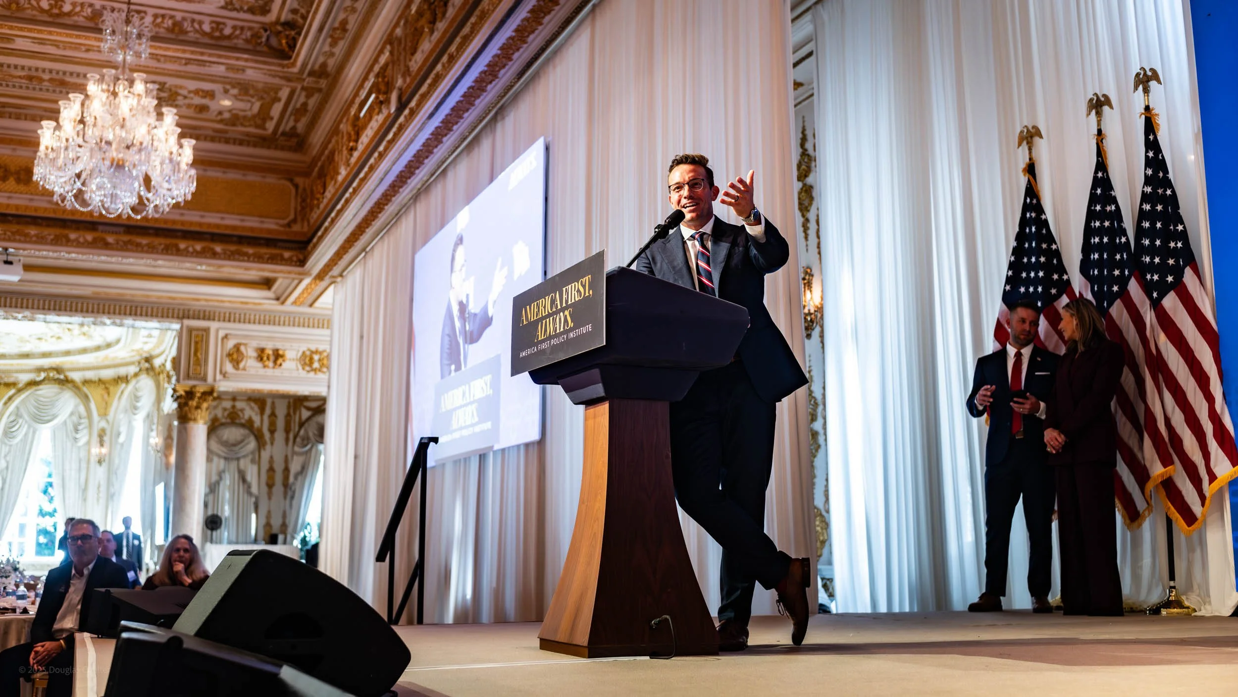 080-596-6961-7146-S3190995-251121-Doug Coulter.jpg