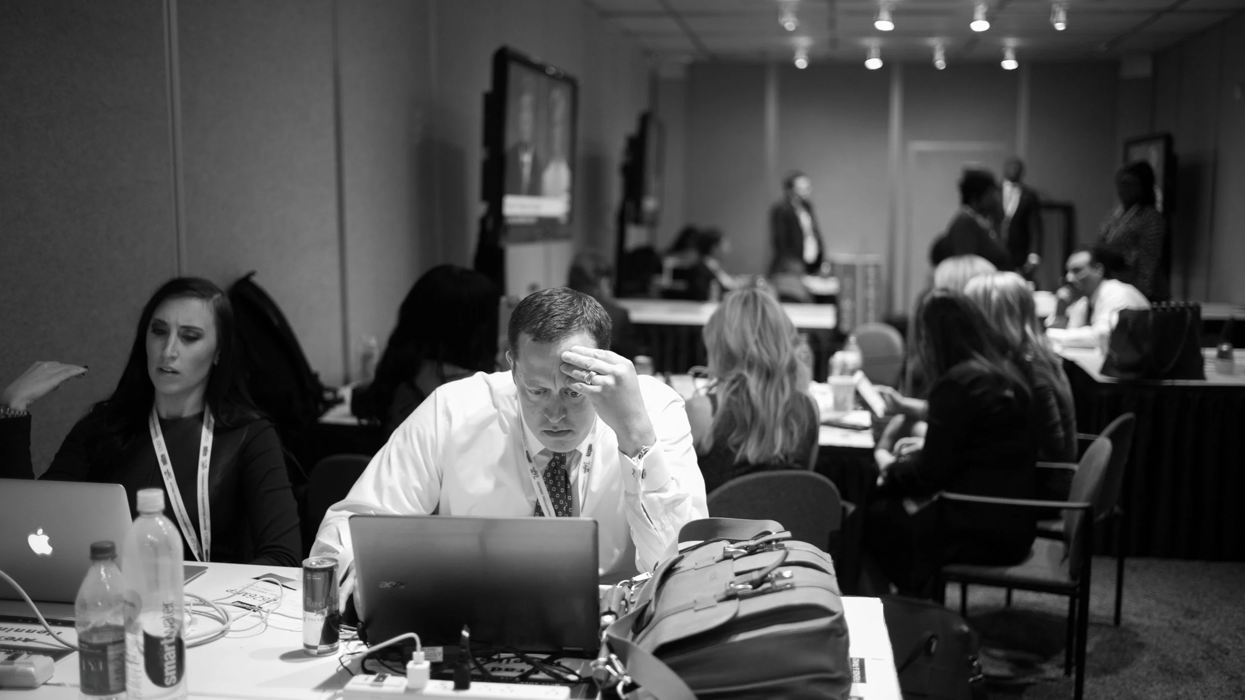 12-3781-2157-3132-PresDebate#3-226-161019-Doug Coulter.jpg