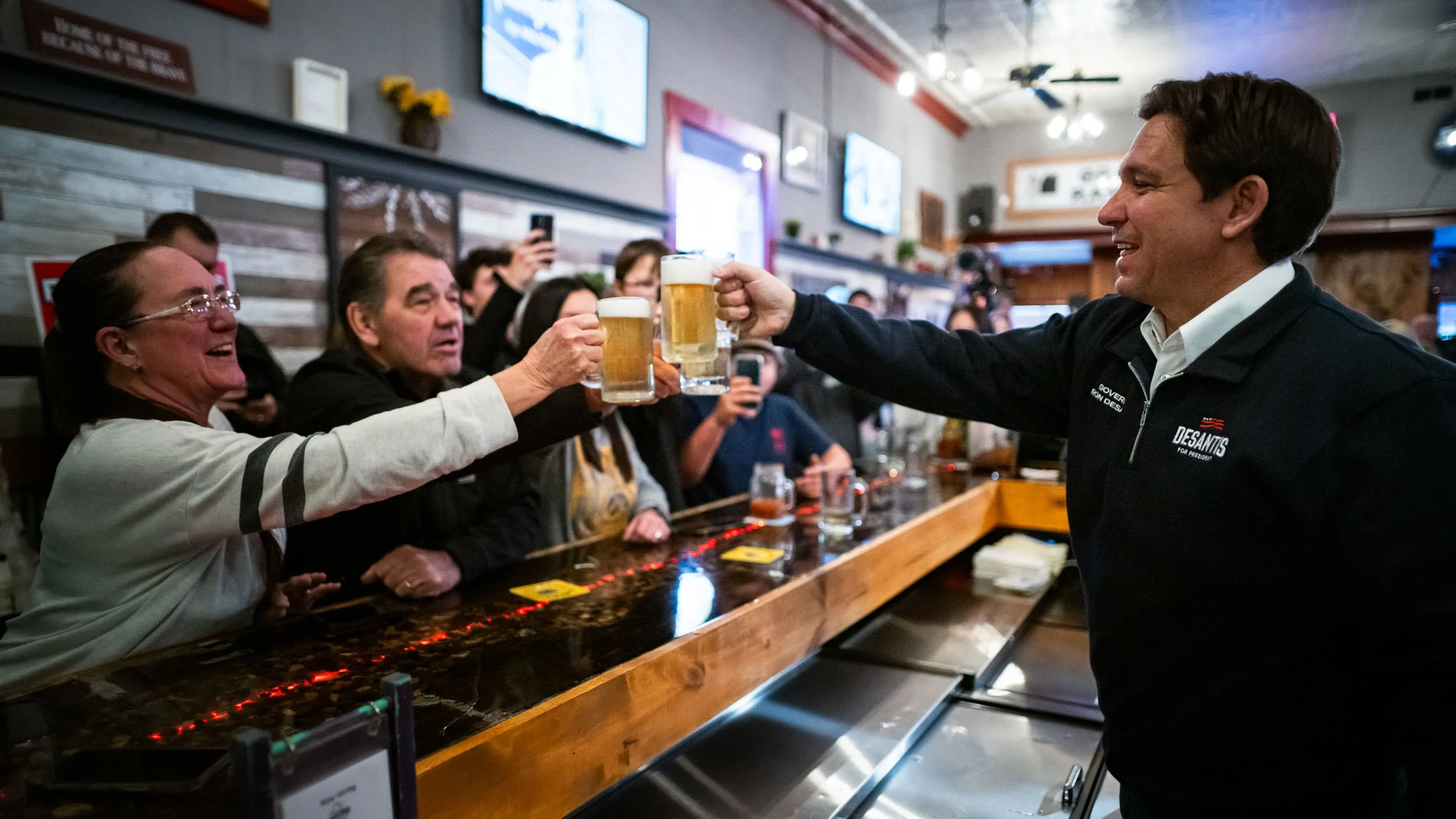 202-039-381-6449-6000-S1500787-231112-Doug Coulter.jpg