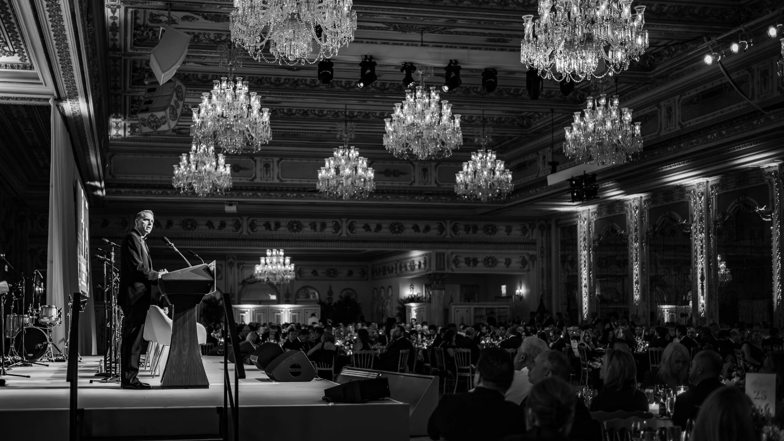 1191-0102-7173-M10M9766-251121-Doug Coulter.jpg