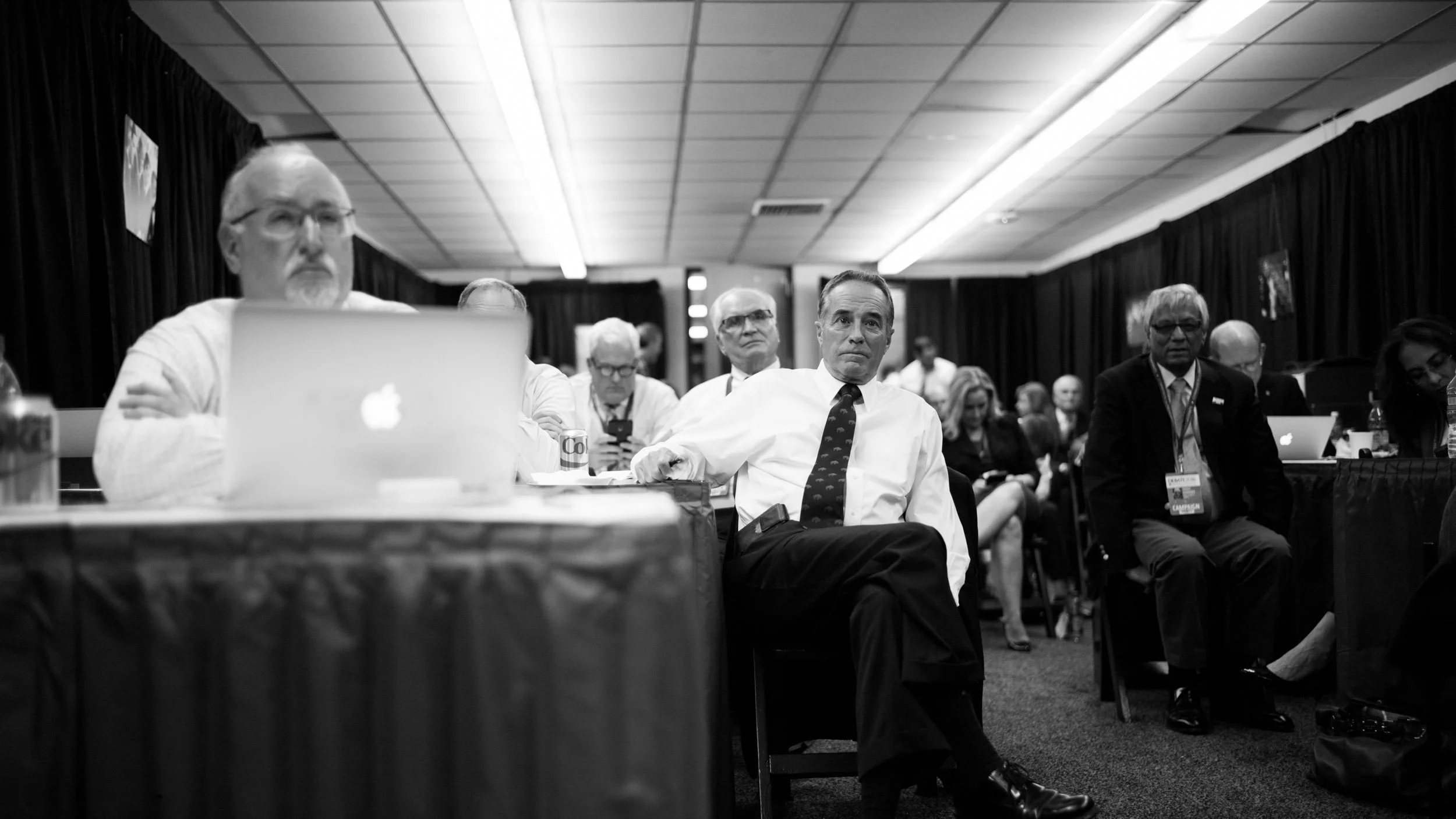 1103-5428-2059-3013-PresDebate#1-162-160926-Doug Coulter.jpg