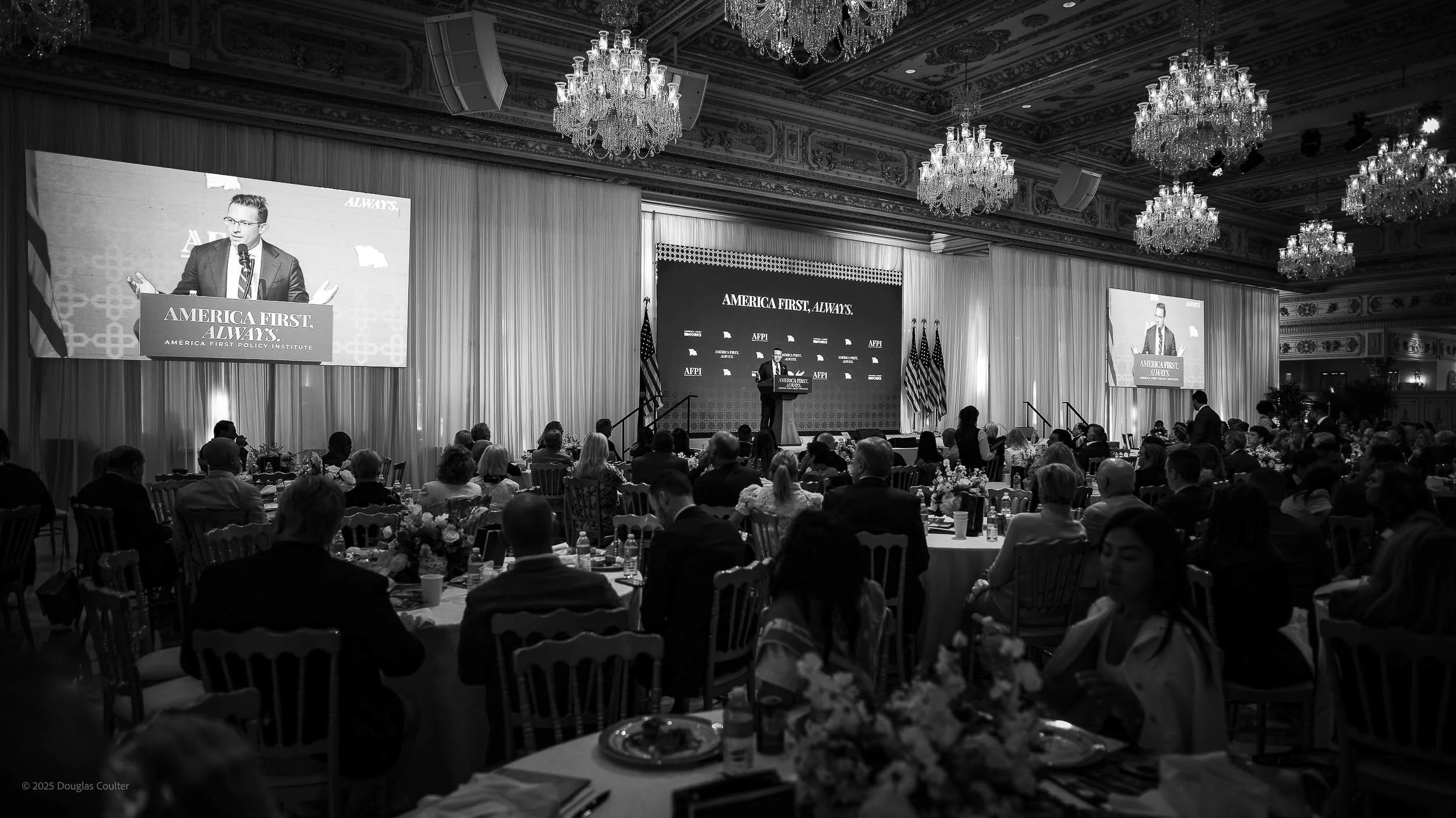 0187-M10M0368-251121- ©2025 Doug Coulter.jpg