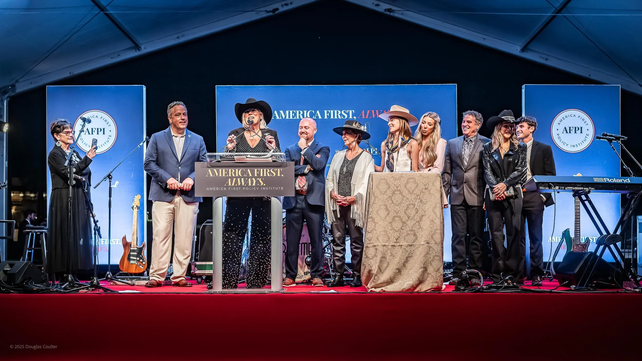 0146-S3190255-251120- ©2025 Doug Coulter.jpg