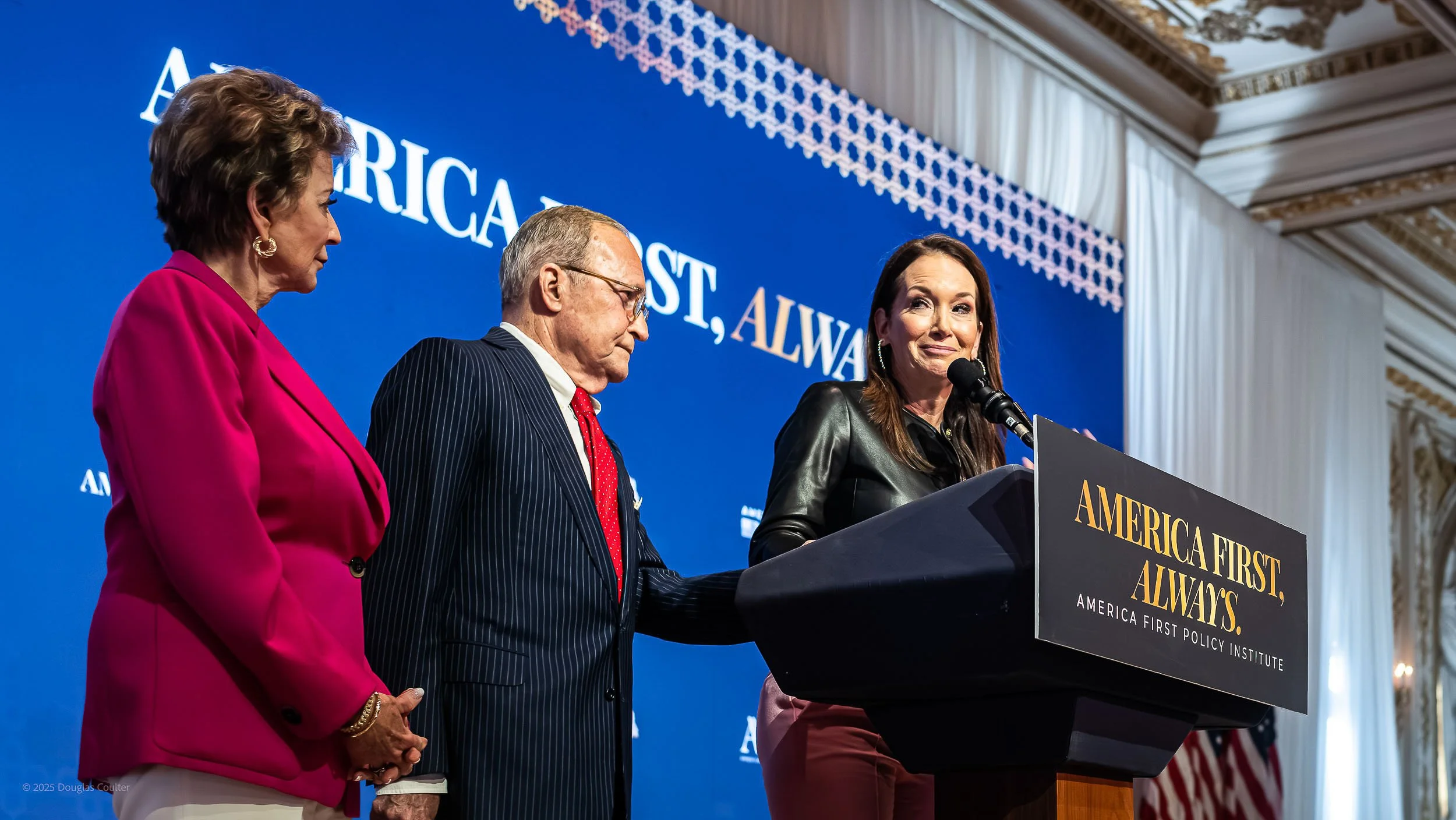 0192-S3200181-251121- ©2025 Doug Coulter.jpg