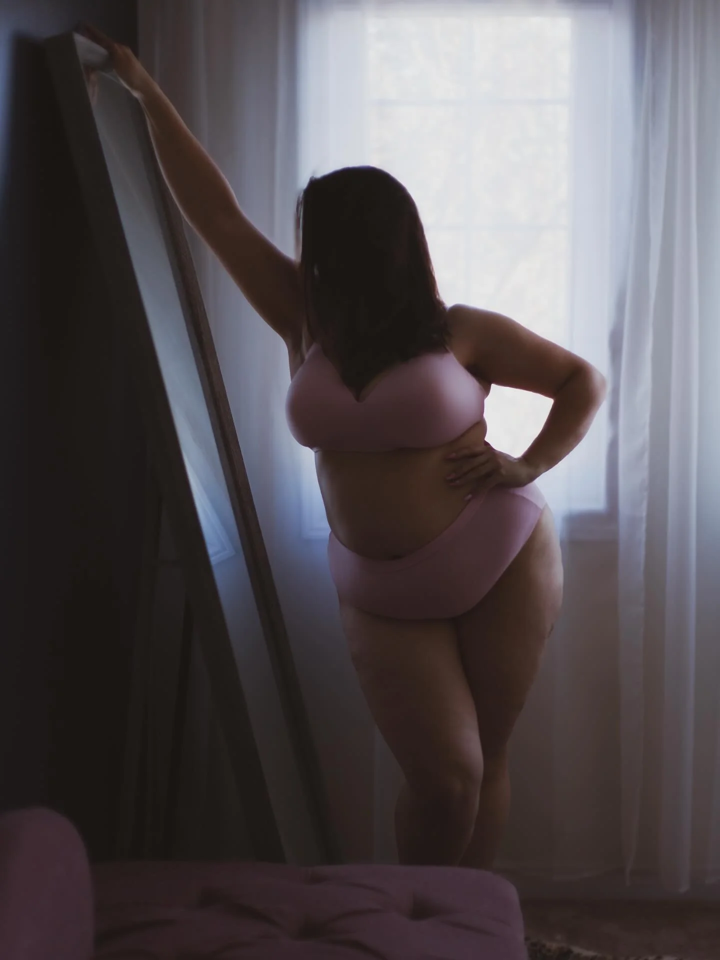 Back in November, I shared on our blog about returning to myself and stepping in front of the camera after a decade. It was vulnerable. Uncomfortable. Necessary. And it marked a commitment I&rsquo;m holding tightly this year: to be raw, real, and hon