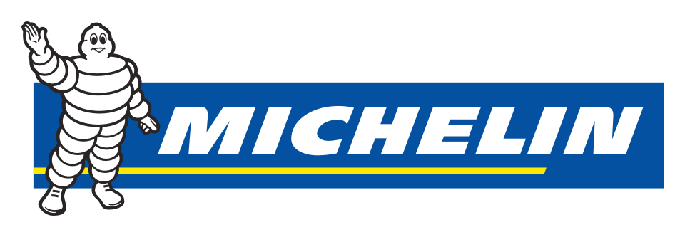Das Bild zeigt das Logo von Michelin, bestehend aus dem bekannten Männchen, dem Bibendum, der winkt, und dem Schriftzug 'MICHELIN' auf blauem Hintergrund.