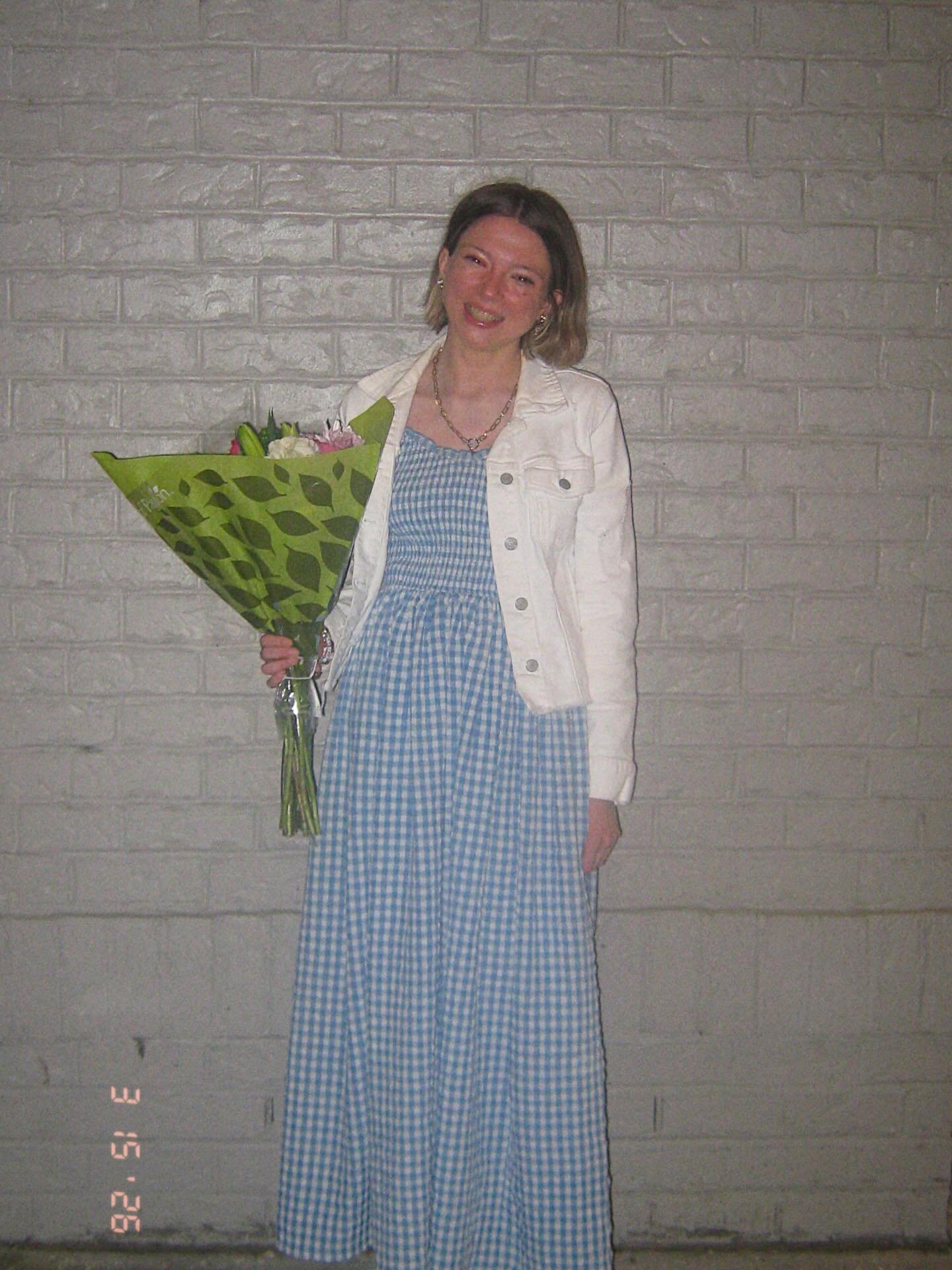 birthday outtakes with the girlies 🌟🎂🪩🌸🍦🩷🎉