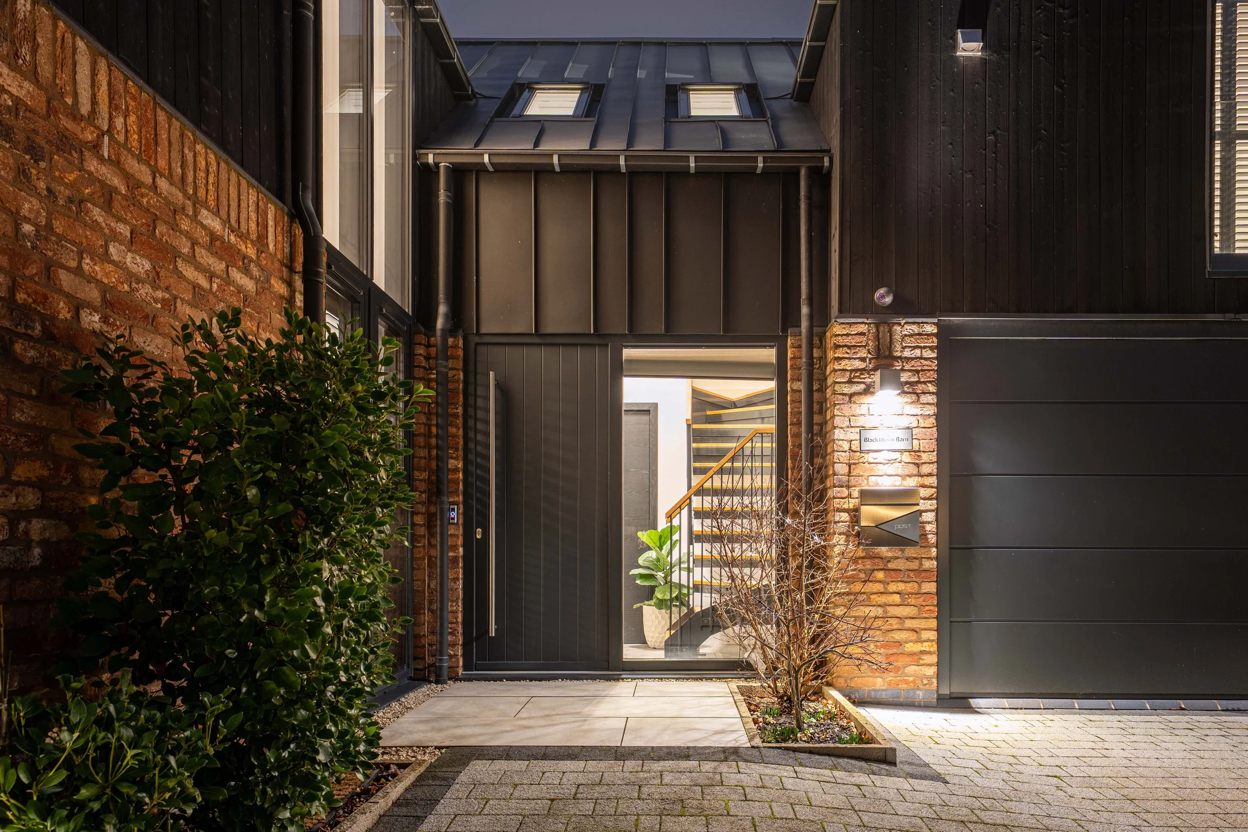 Blackthorn Barn 09175.jpg